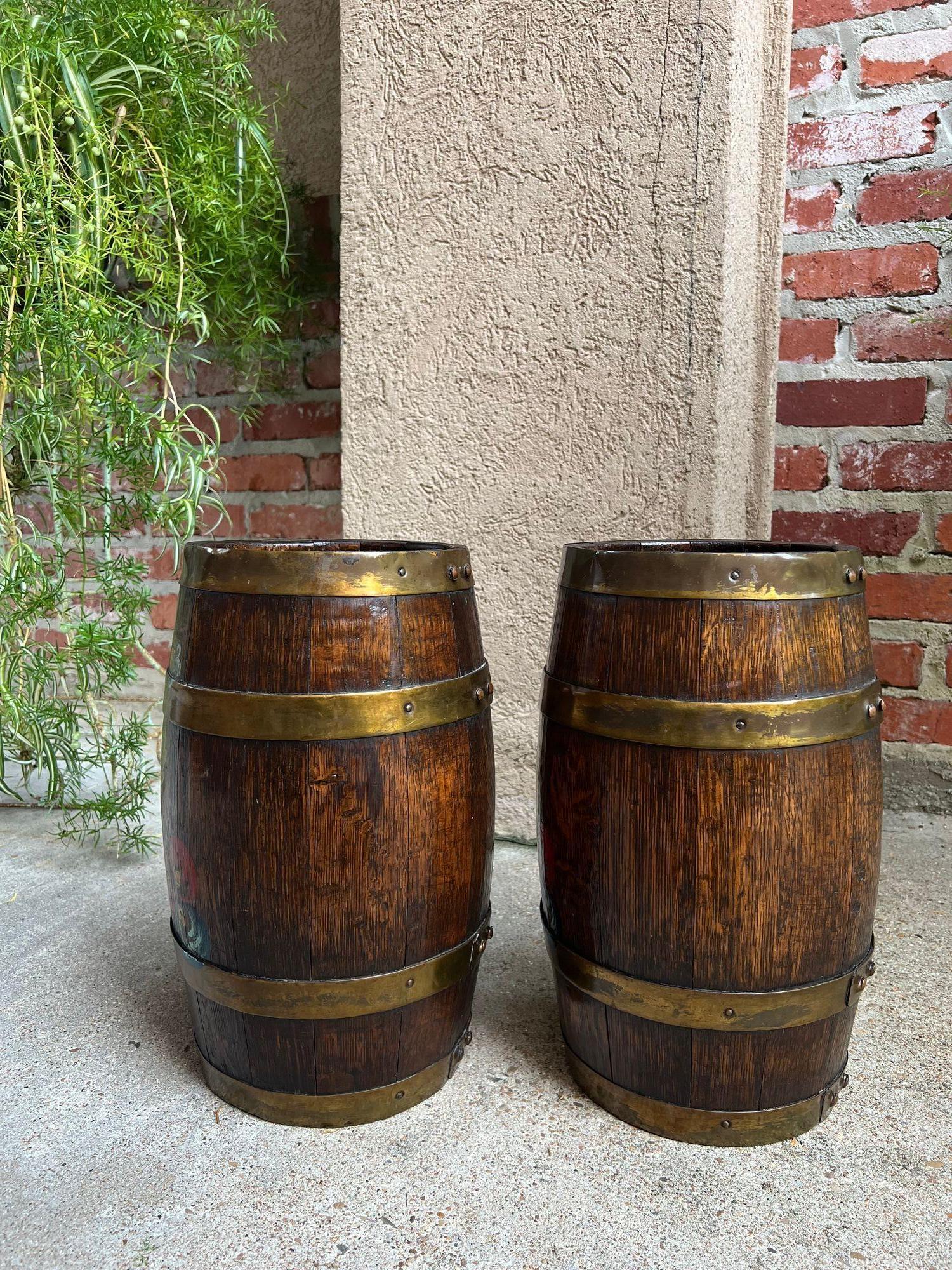 PAR Conjunto Antiguo Barril de Roble Inglés Jardinera Jardinera Rosemaling Pintado a Mano en venta 2