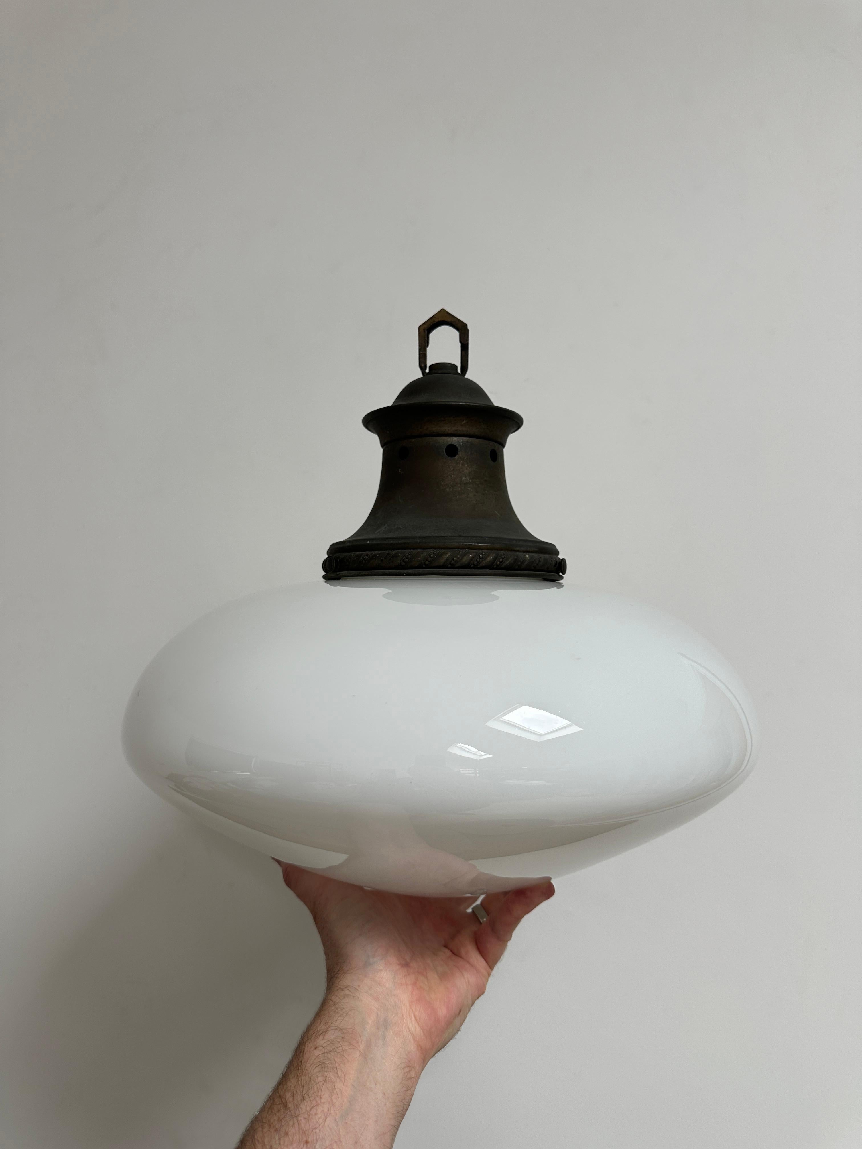 Pair Set Antique Vintage Ovaloid Church Opaline Ceiling Pendants Light Lamp (Britisch) im Angebot