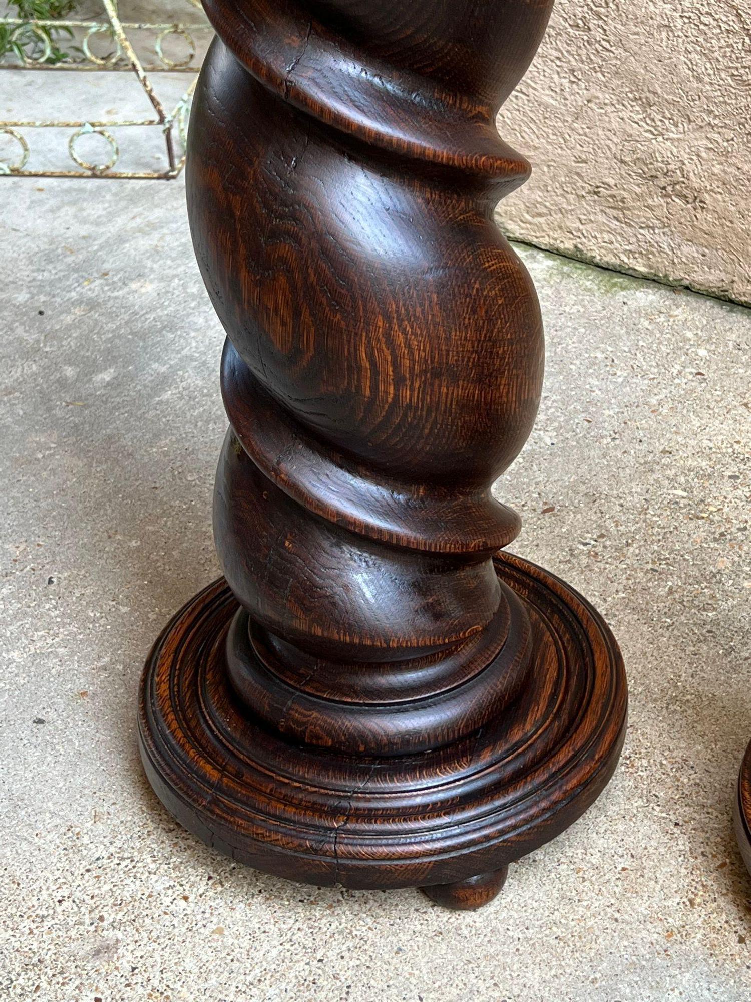 PAAR Satz von 2 Antique French Pedestal Stand BARLEY TWIST Oak LARGE Plant Columns im Angebot 4