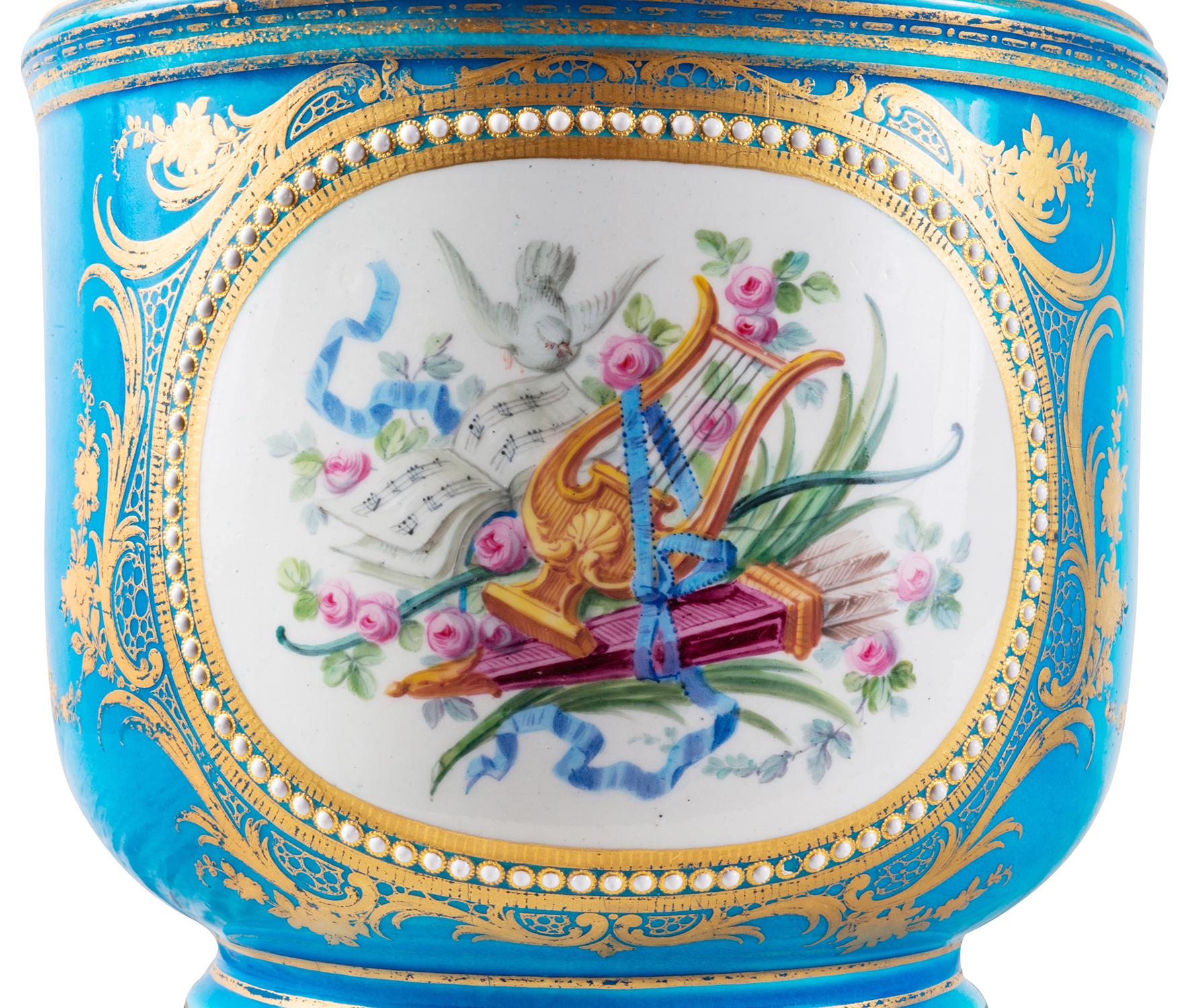Pair of Sevres Style Porcelain Jardinieres, 19th Century 2