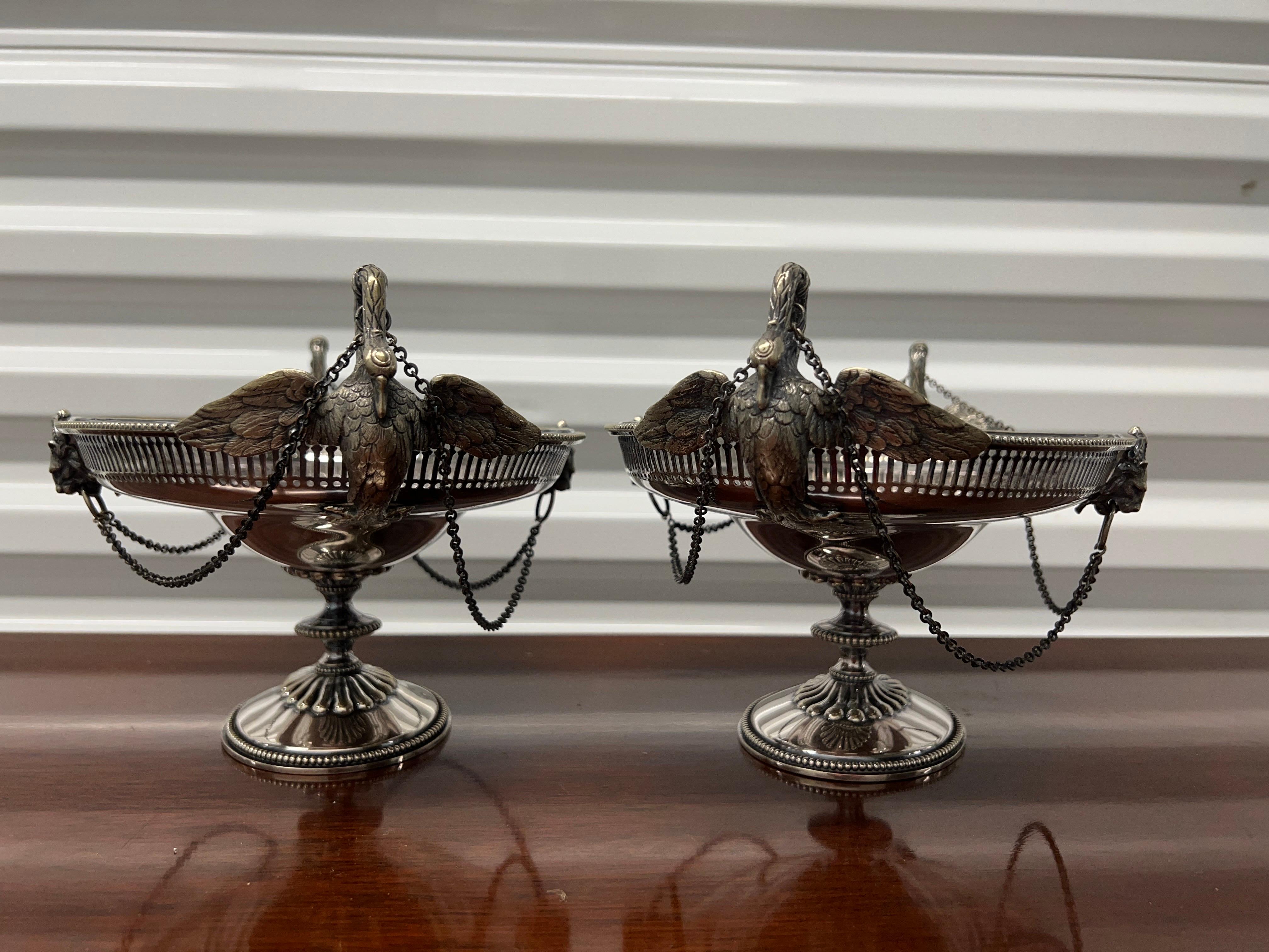 British Pair Sheffield England Silver Plated Pierced Compotes Lion & Swan Mounts C. 1862 For Sale