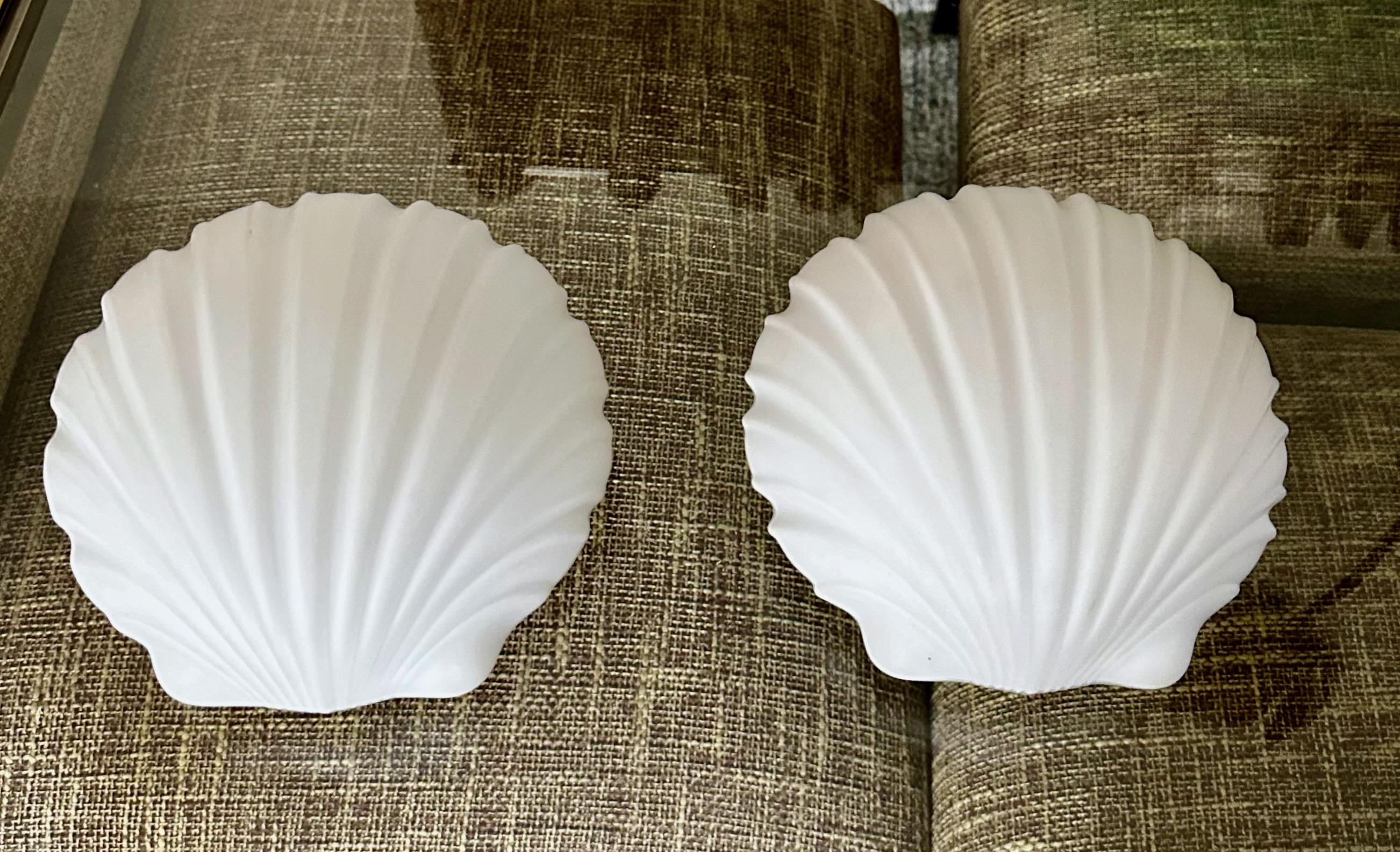 Pair Shell Shaped Opaline Glass Wall Sconce, by Limburg, 1960s Germany For Sale 2