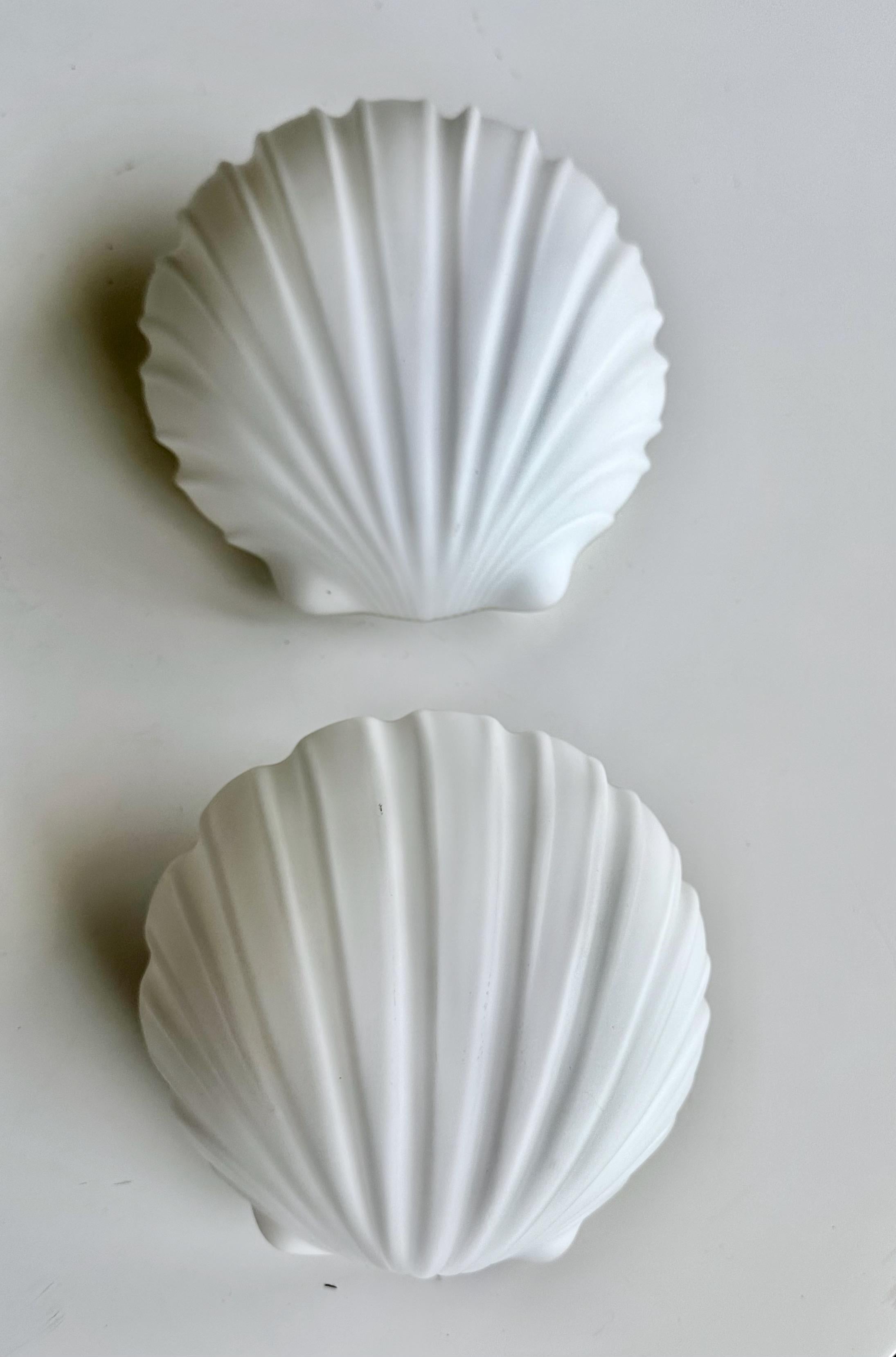 Pair Shell Shaped Opaline Glass Wall Sconce, by Limburg, 1960s Germany For Sale 5