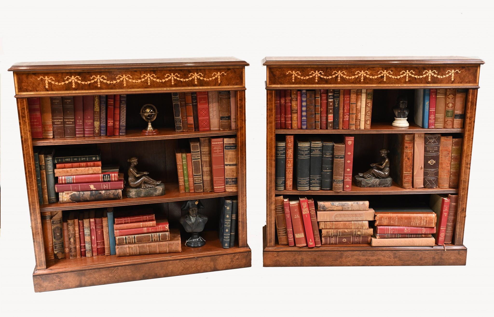 Pair Sheraton Bookcases - Walnut Low Open Front Bookcase In Good Condition For Sale In Potters Bar, GB