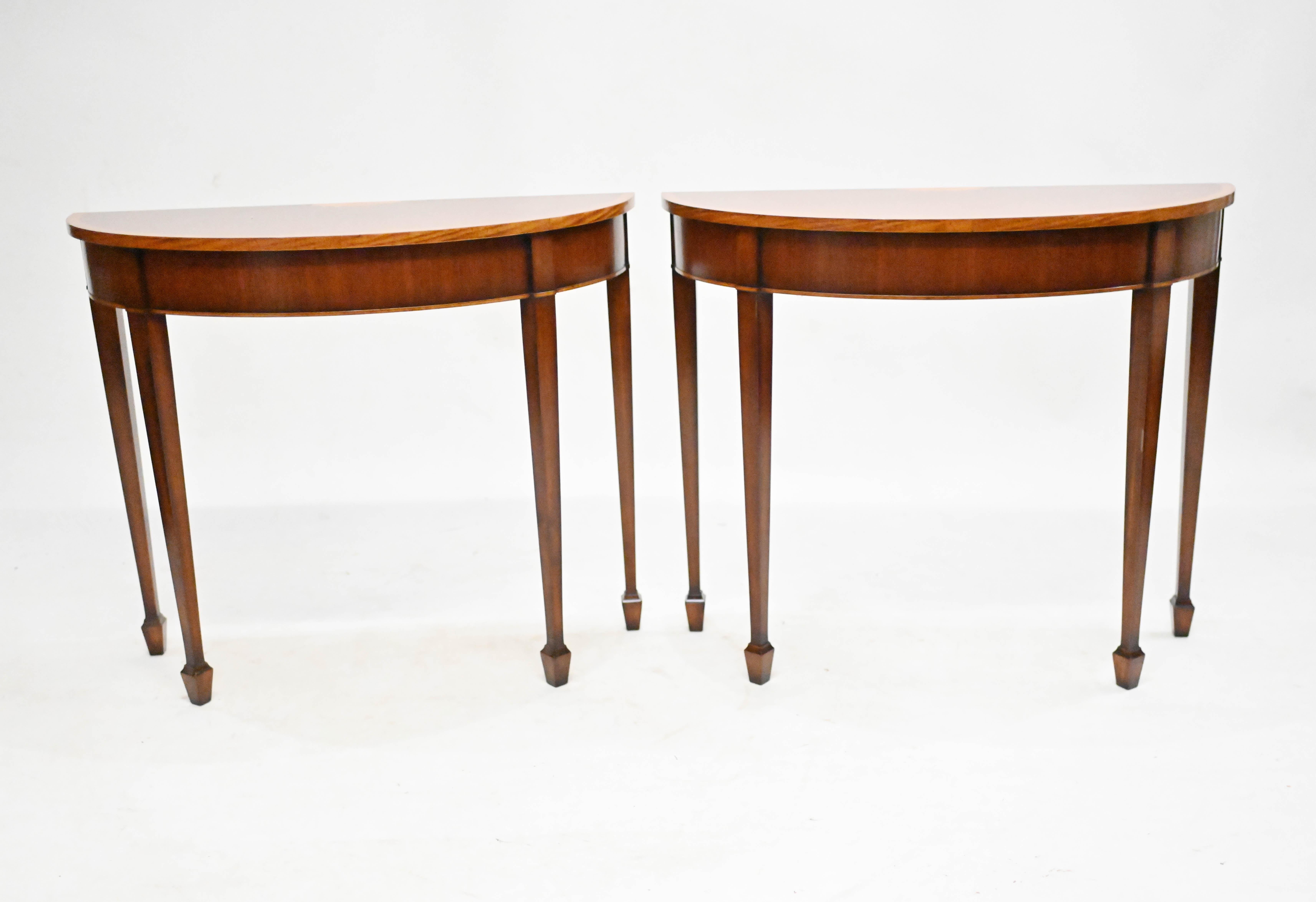 Pair Sheraton Console Tables Mahogany Demi Lune In Good Condition For Sale In Potters Bar, GB