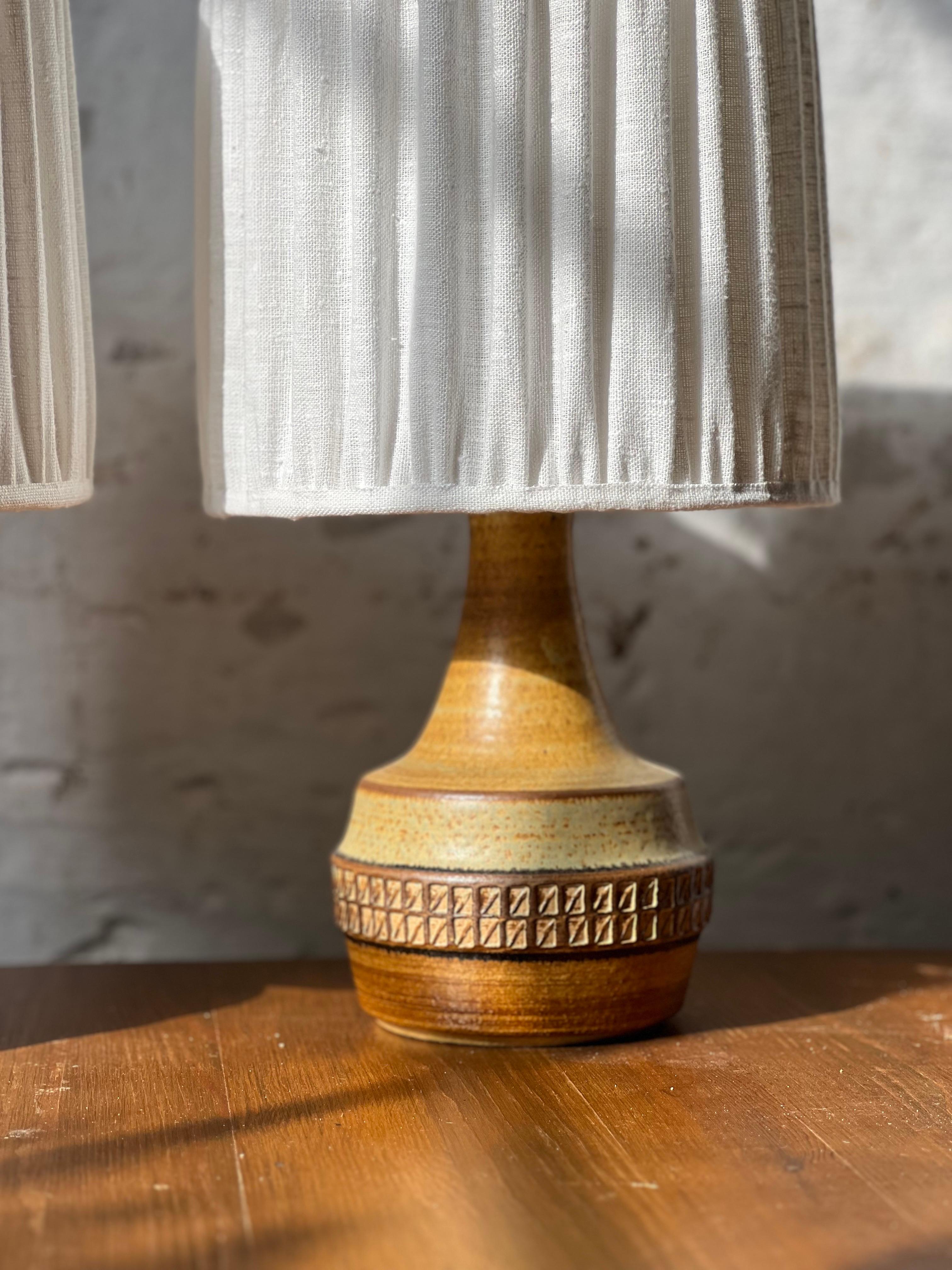 Coppia di lampade in ceramica Søholm H41 cm,  prodotto in Danimarca negli anni '60 in vendita 1