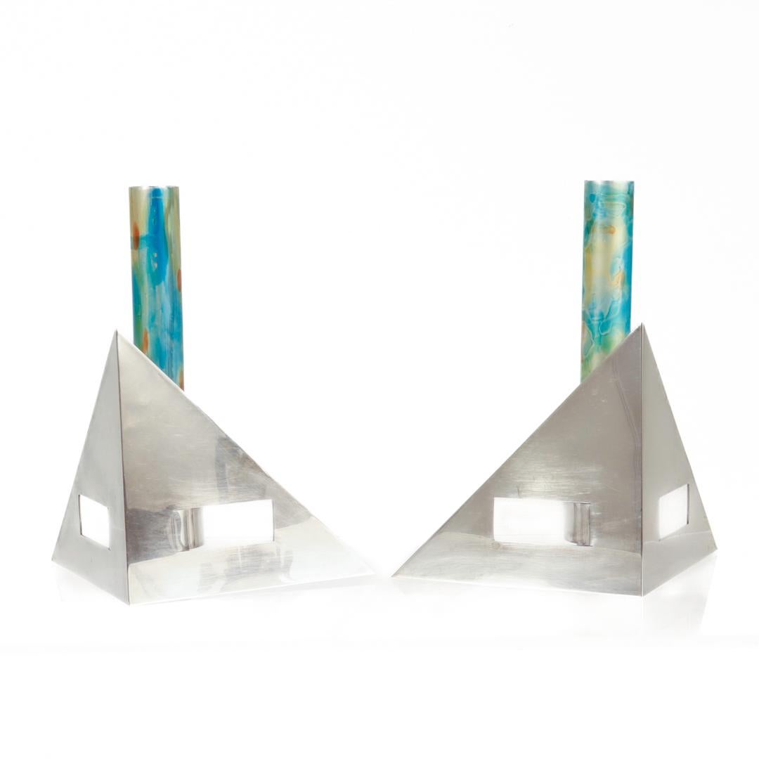 Pair Signed Arie Ofir Israeli Sterling Silver & Anodized Aluminum Candlesticks  In Good Condition For Sale In Philadelphia, PA