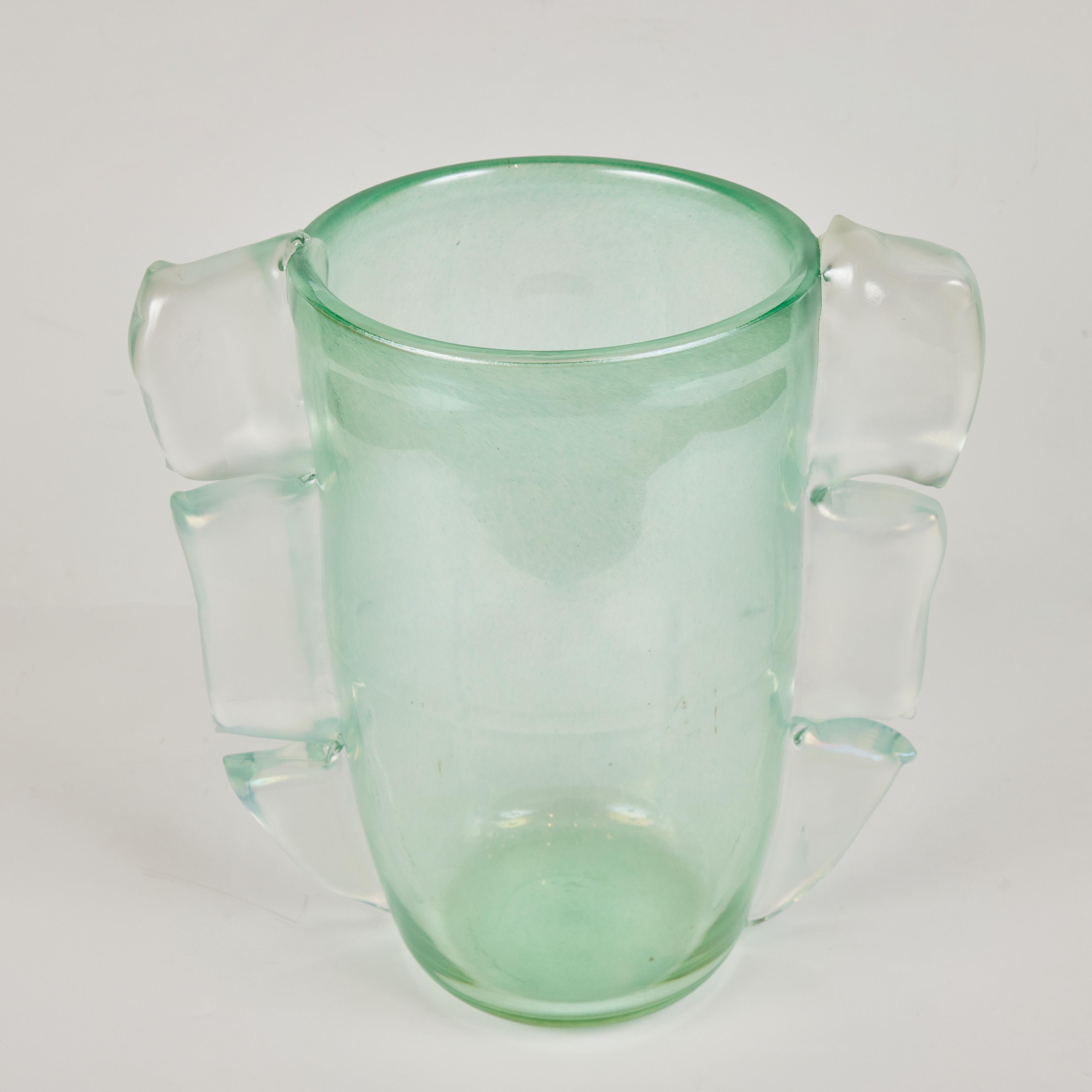 20ième siècle Paire de vases en verre de Murano signés  en vente