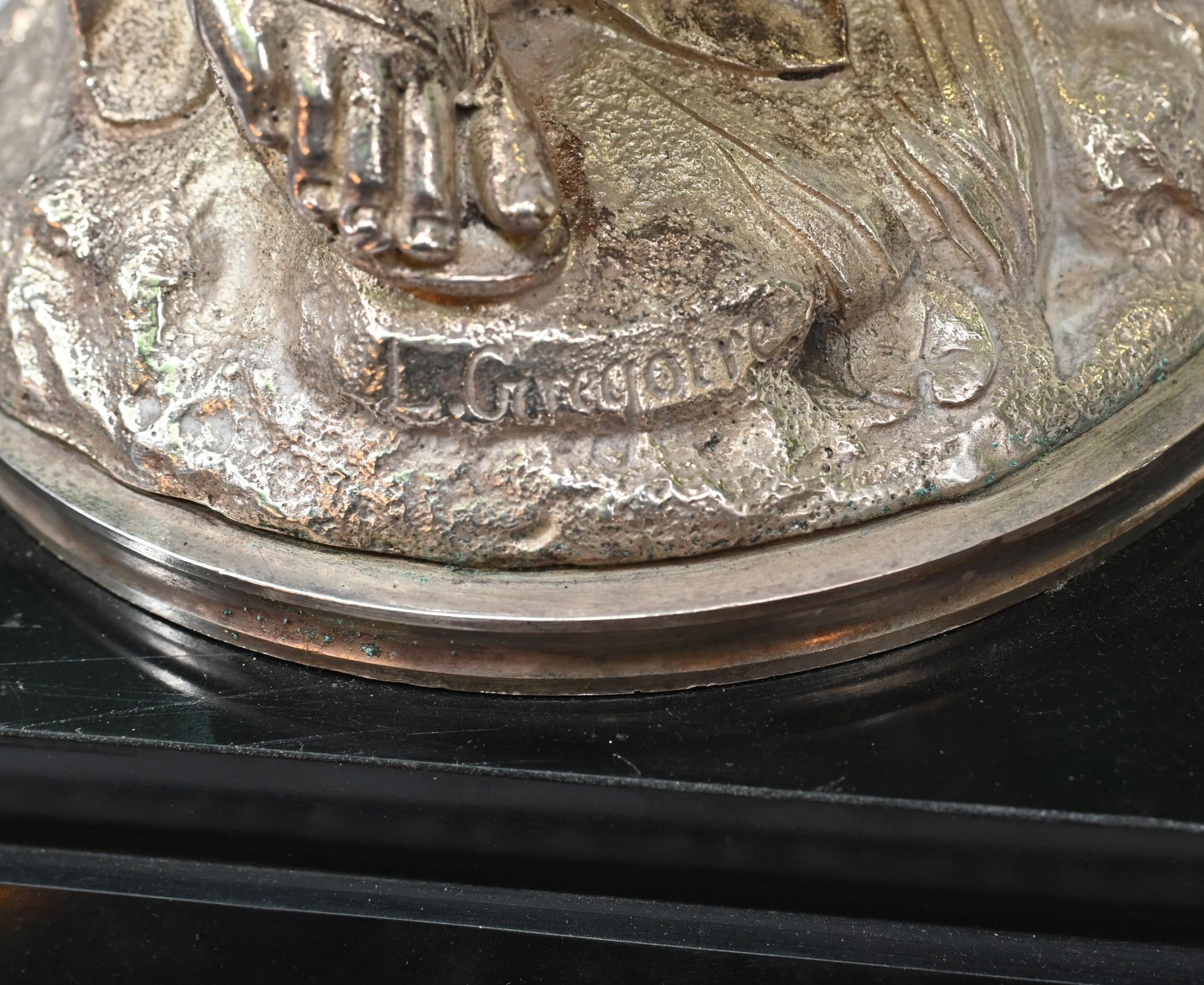 Paire de candélabres en bronze argenté de Gregoire Figurines Bon état - En vente à Potters Bar, GB