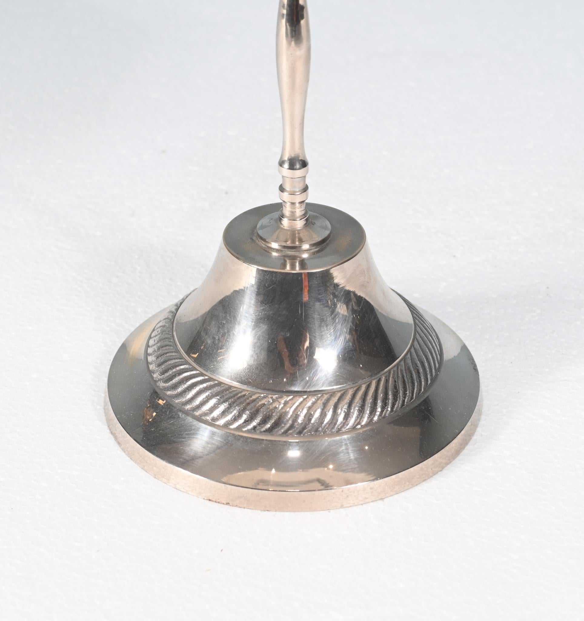 Pareja de soportes de plata para tartas de 5 pisos Victorian Afternoon Tea en venta 4