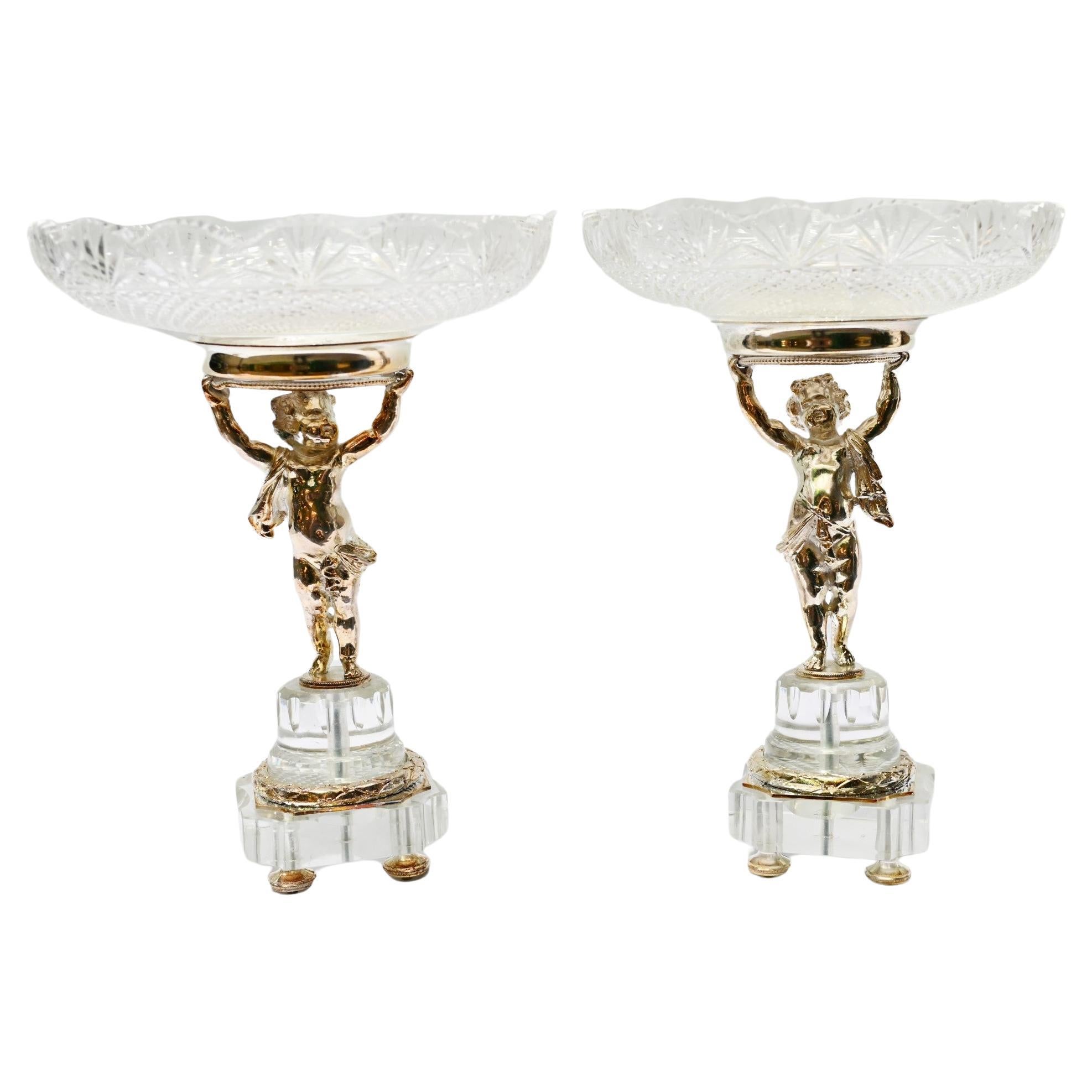 Paire de chérubins en métal argenté Statues en cristal de roche français