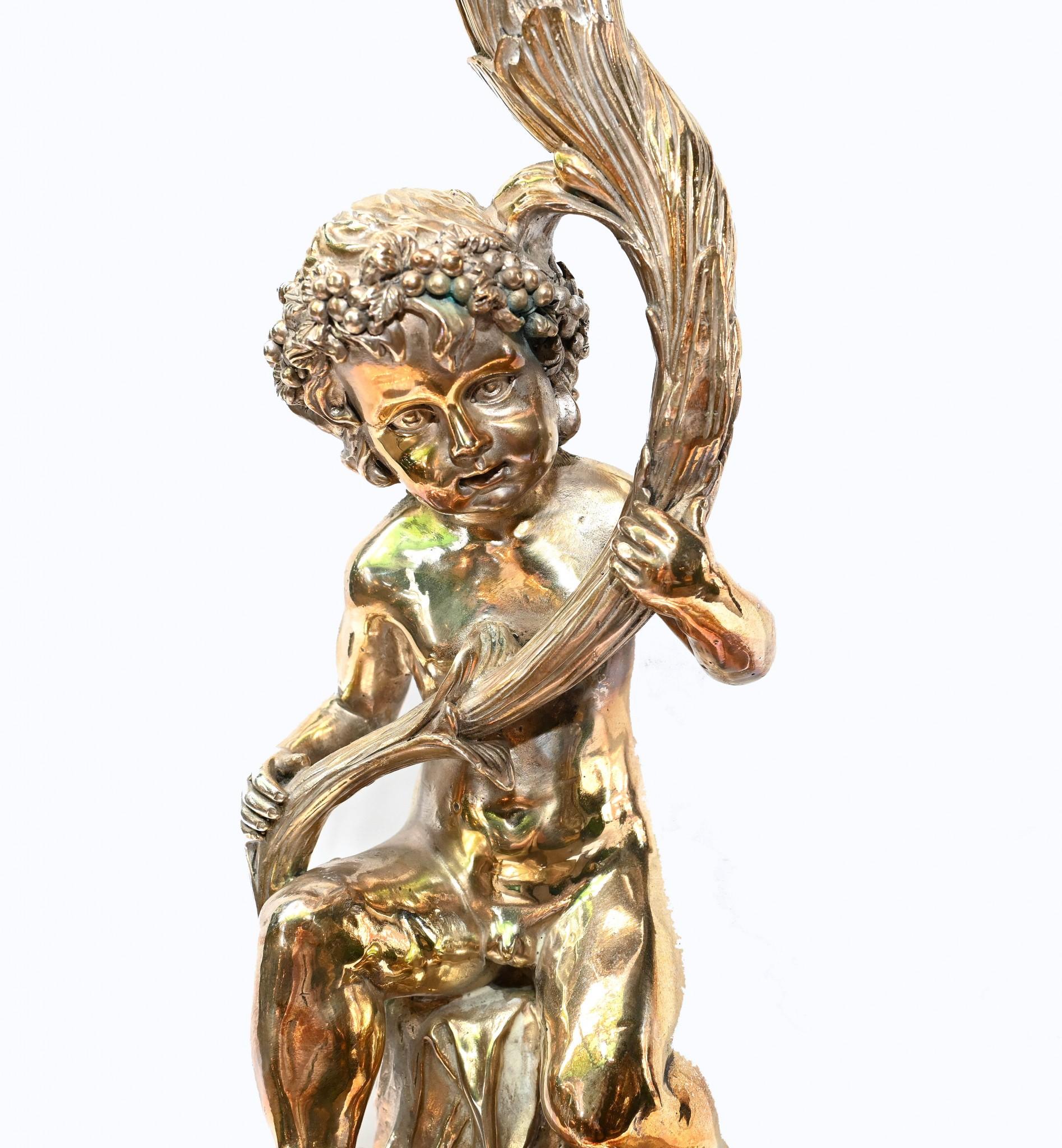 Paar versilberte Cherub Tazzas Tafelaufsätze Christofle Tafelaufsätze im Angebot 10