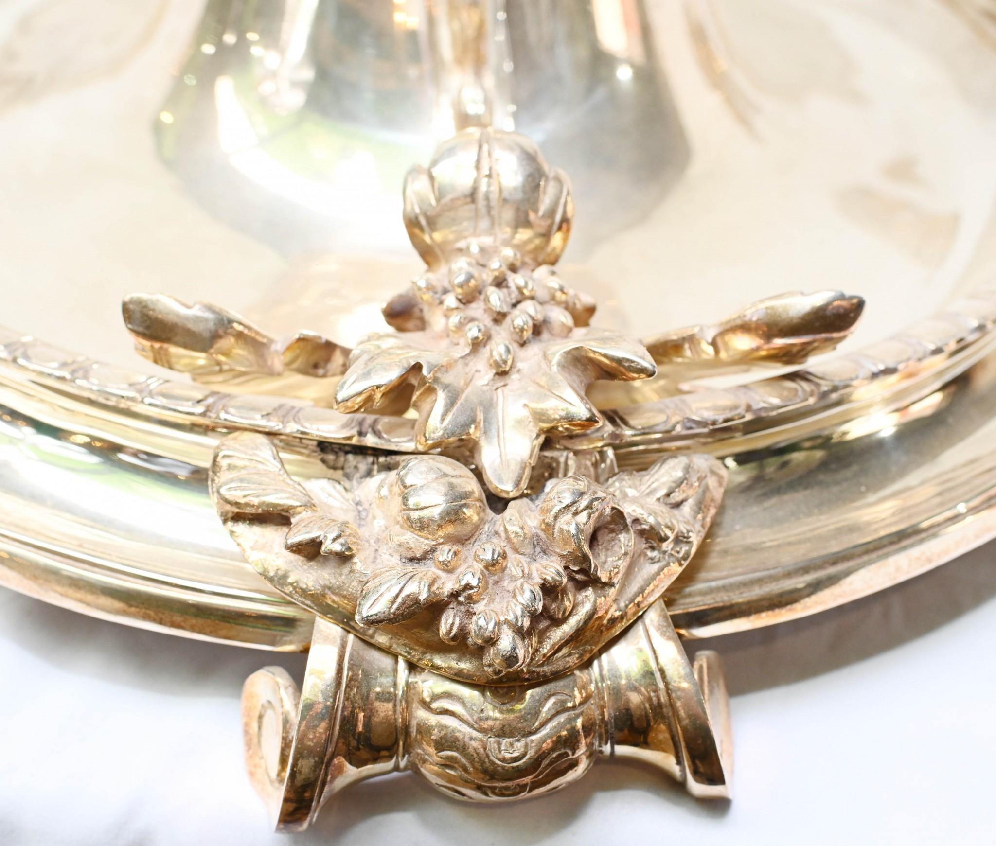Paar versilberte Cherub Tazzas Tafelaufsätze Christofle Tafelaufsätze im Angebot 1