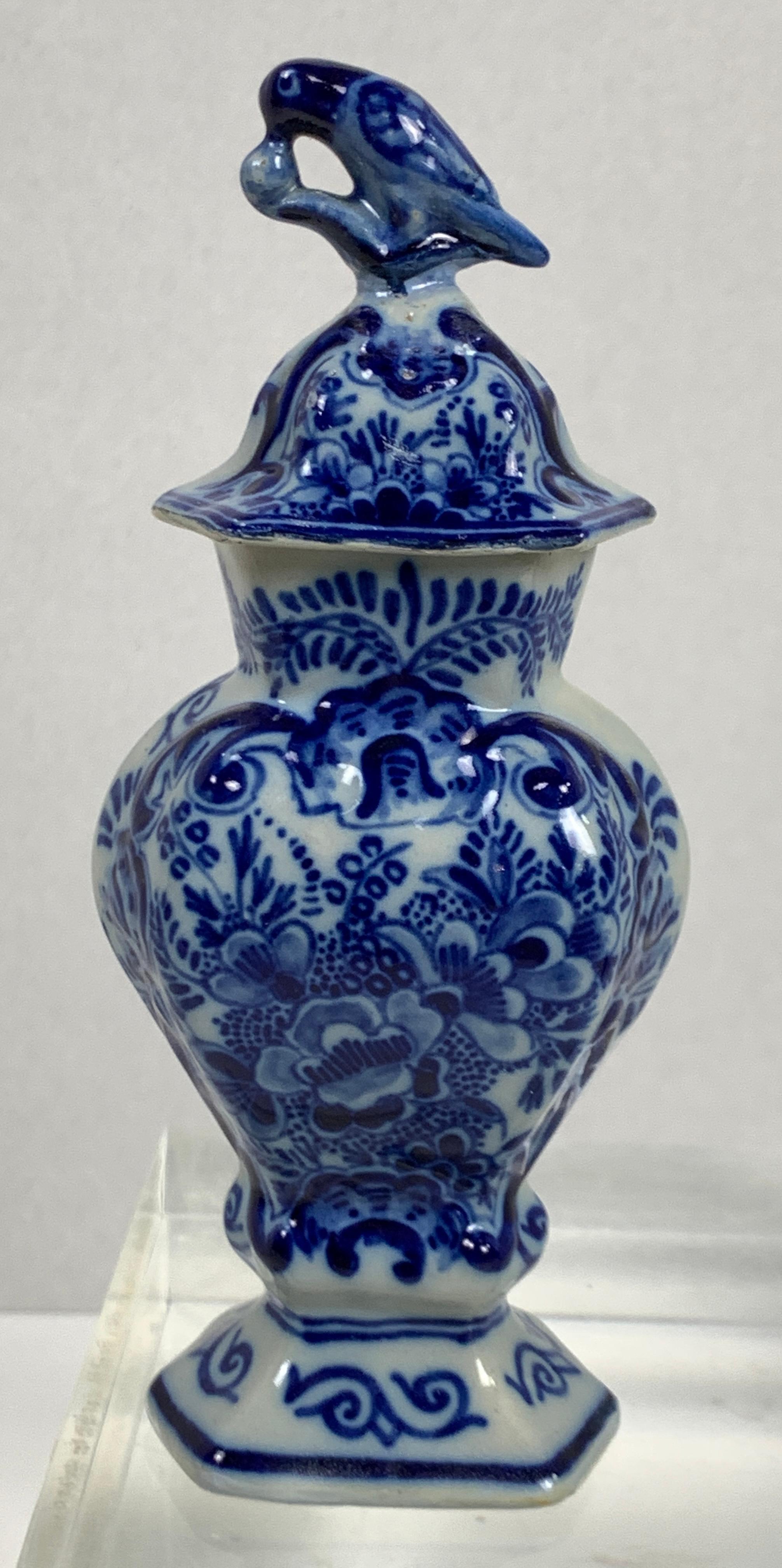 blue and white delft vases