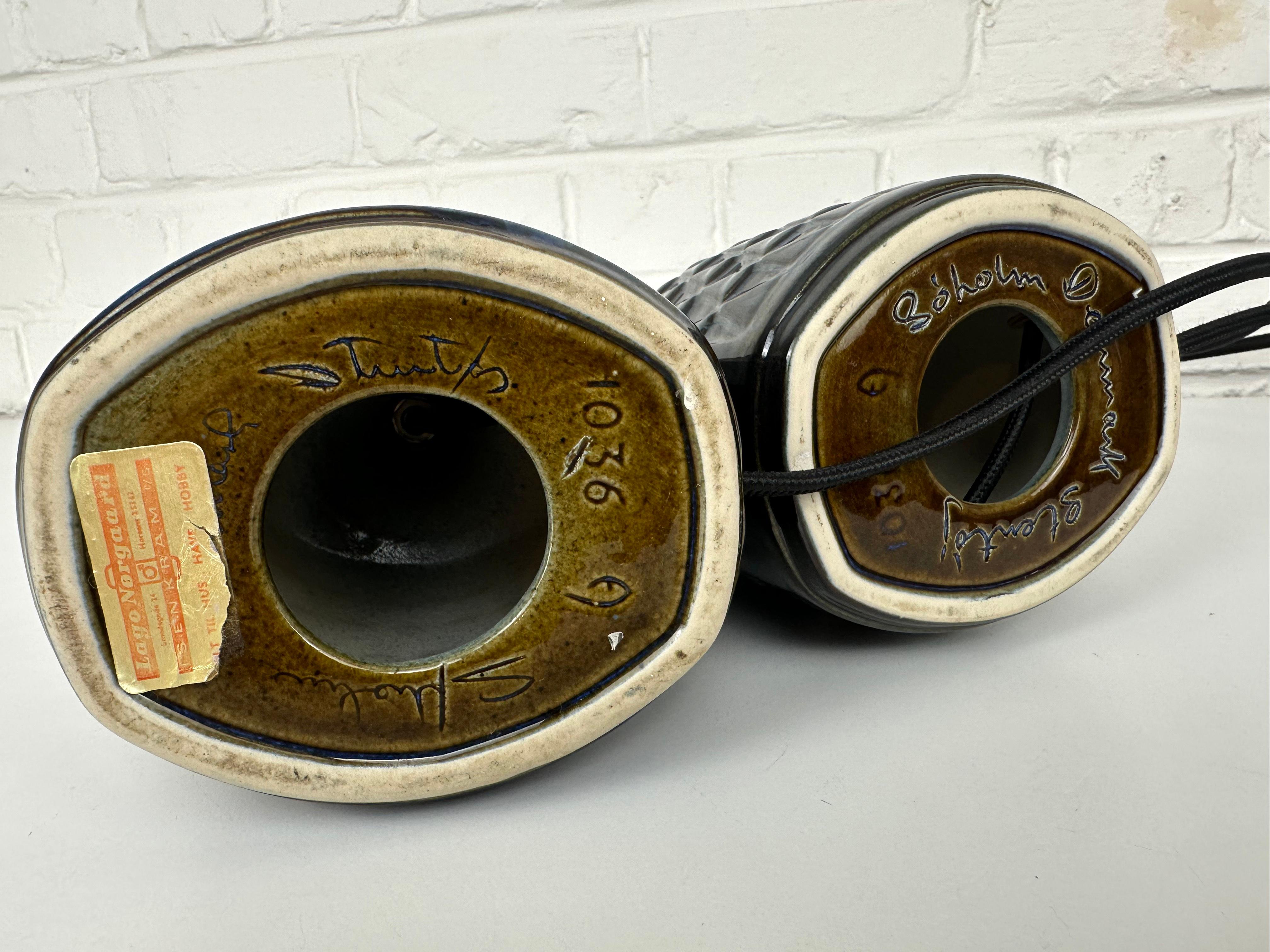 Pair small blue & brown Scandinavian Søholm Stentøj ceramic table lamps, Denmark en venta 6
