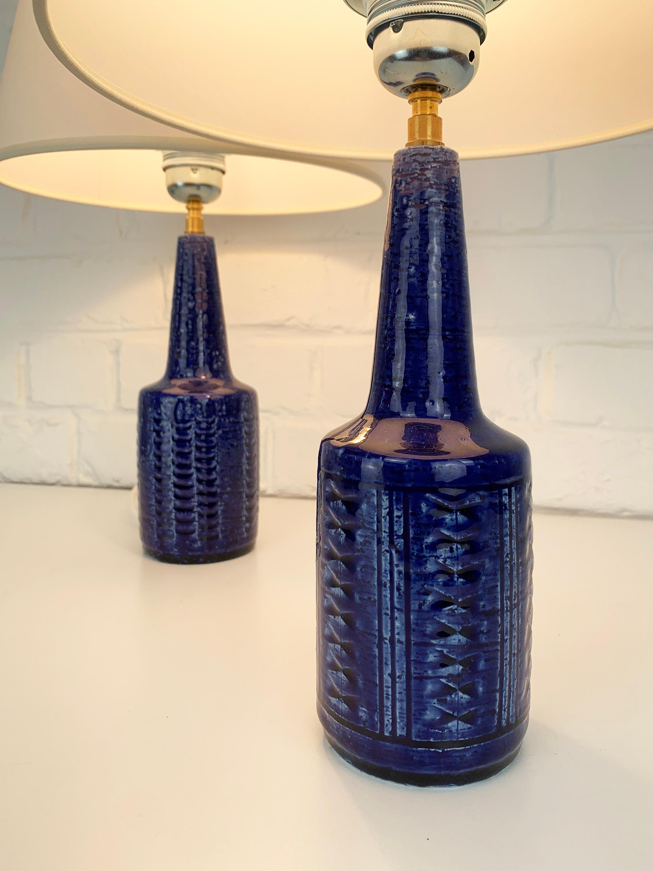 Hand-Crafted Pair small blue ceramic table lamps Palshus Denmark stoneware Linnemann-Schmidt For Sale