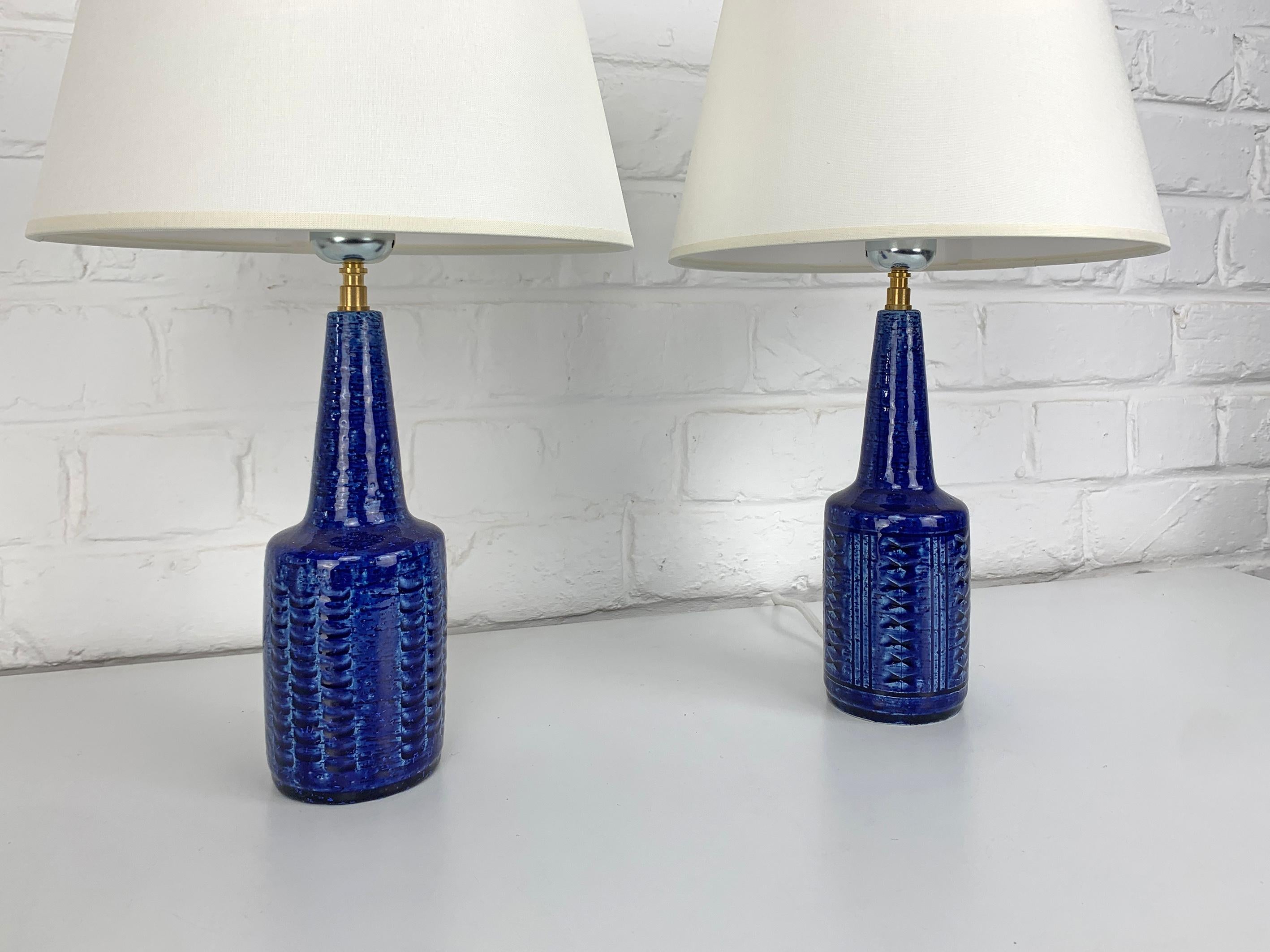 Paire de petites lampes de table en céramique bleue Palshus Denmark stoneware Linnemann-Schmidt en vente 1