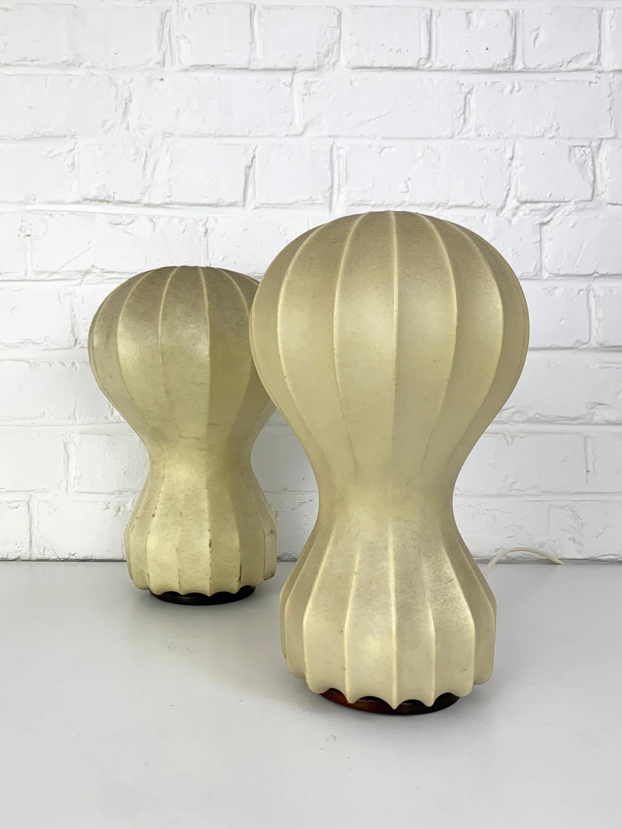 Pair small cocoon Gatto Table Lamps Achille & Pier Castiglioni Flos Italy 1960 5