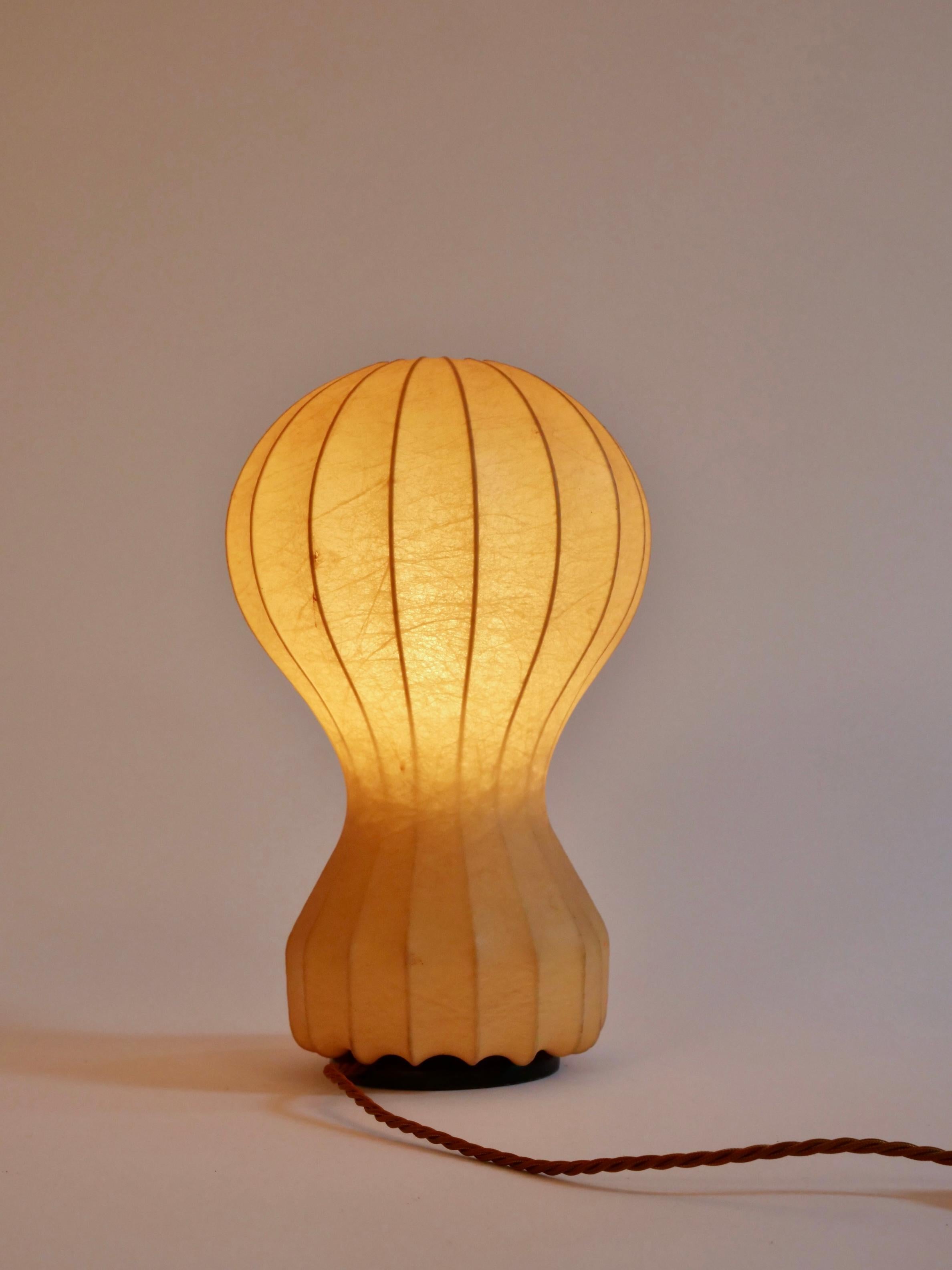 Paar kleine Kokon-Tischlampen „Gatto“ Achille & Pier Castiglioni Flos Italien 1960 im Zustand „Gut“ im Angebot in London, GB