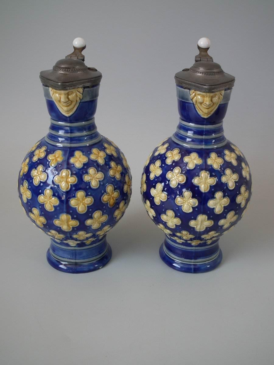 Pair Small Minton Majolica Pitchers With Mask Spouts In Good Condition In Chelmsford, Essex