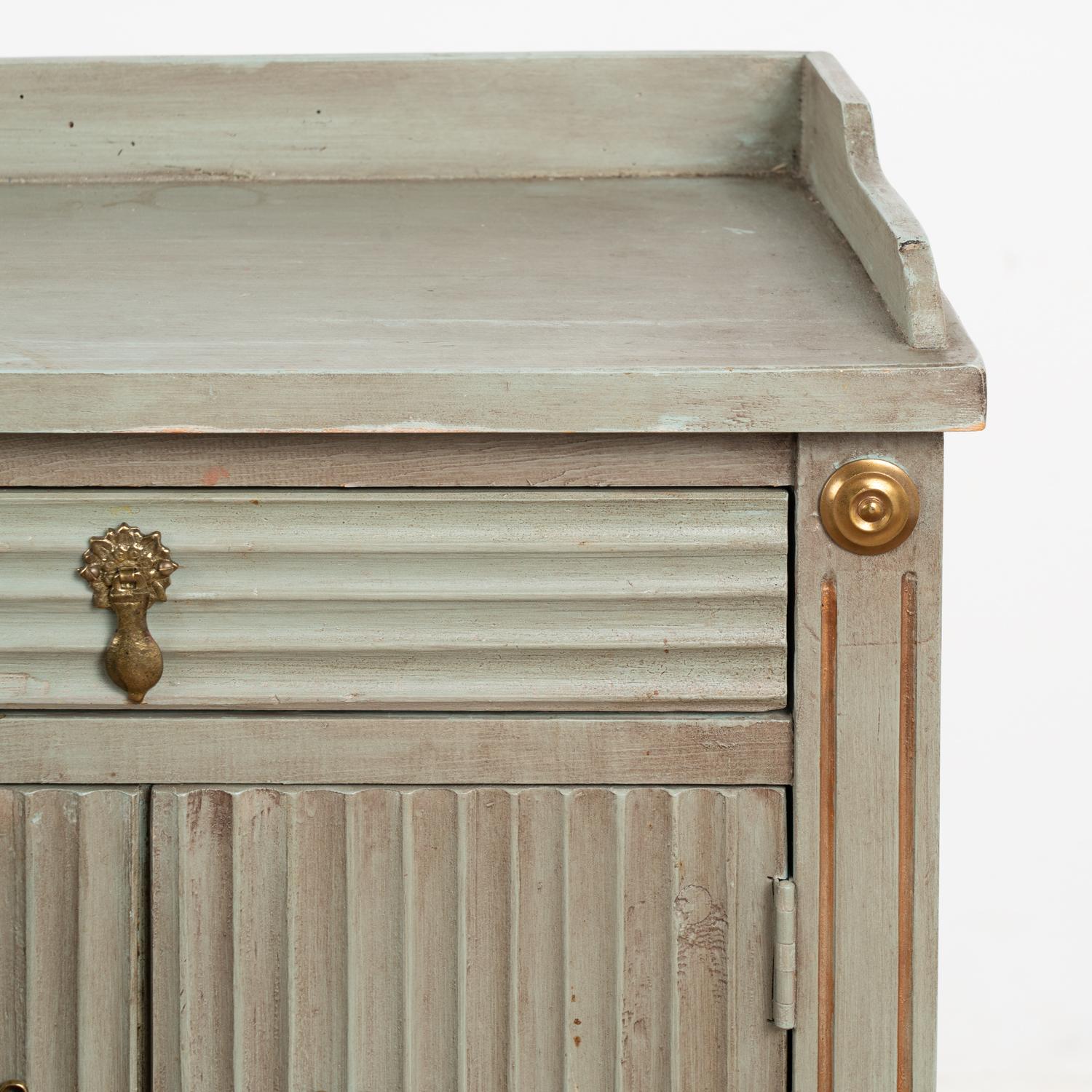 Pair, Small Painted Cabinets or Nightstands on Tapered Legs, Sweden circa 1890 1