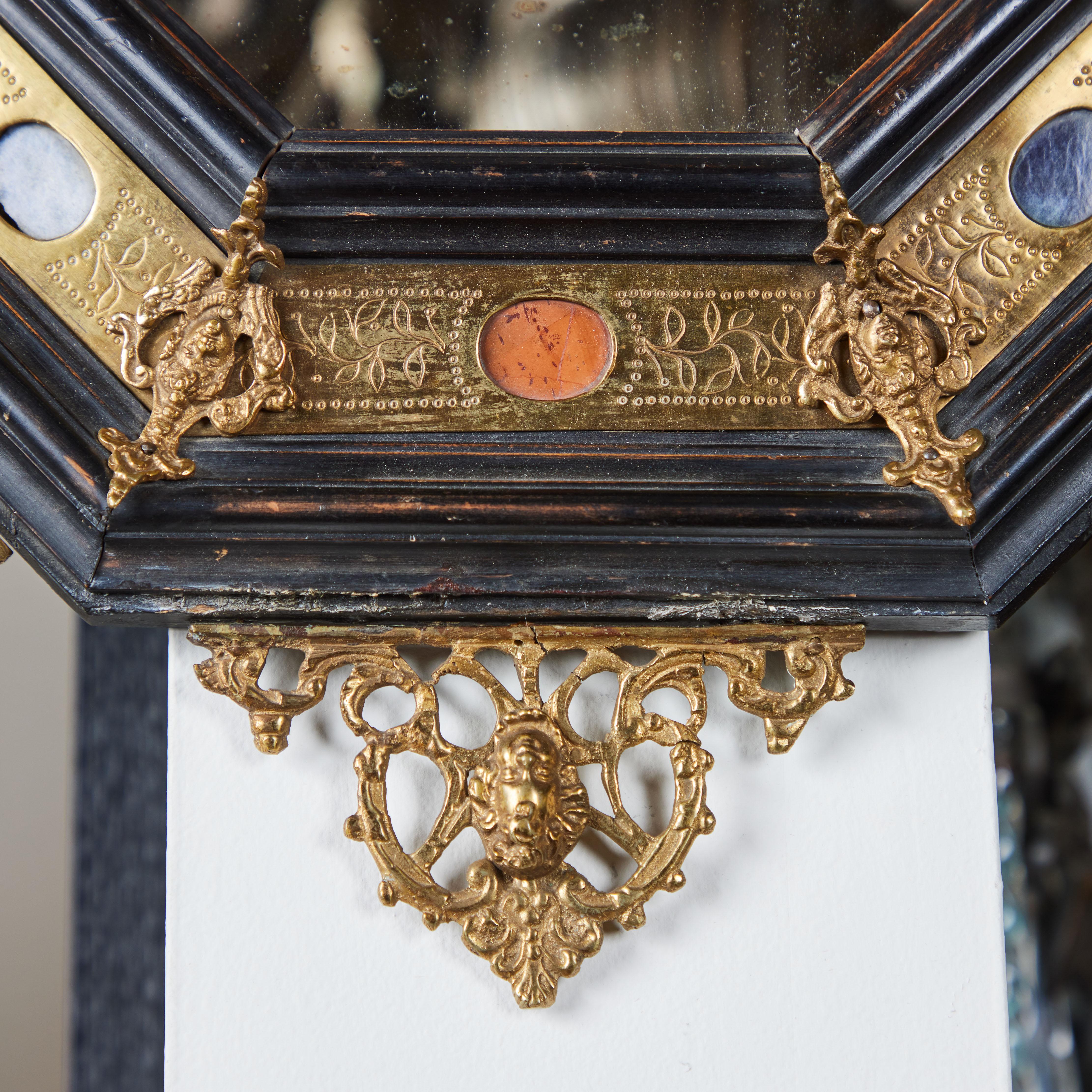italien Paire de petits miroirs de style Renaissance en vente