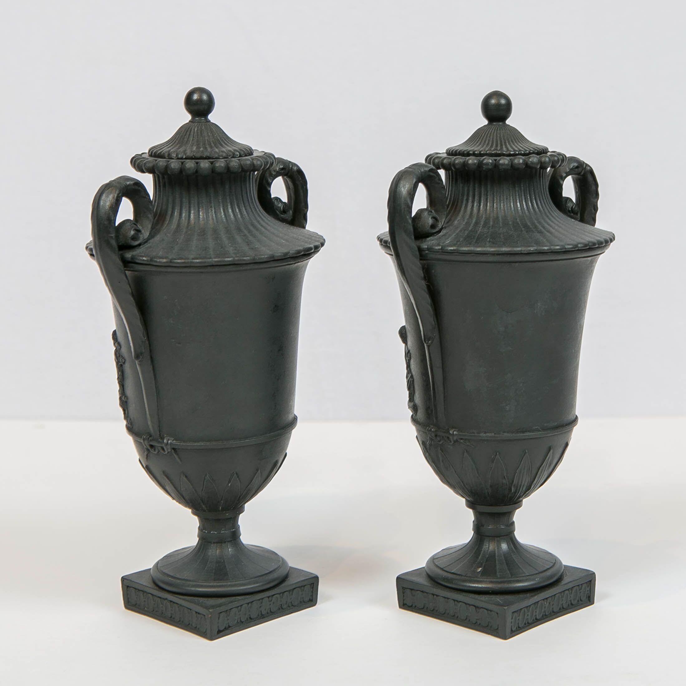 Molded Pair of Small Wedgwood Black Basalt Vases Made circa 1800