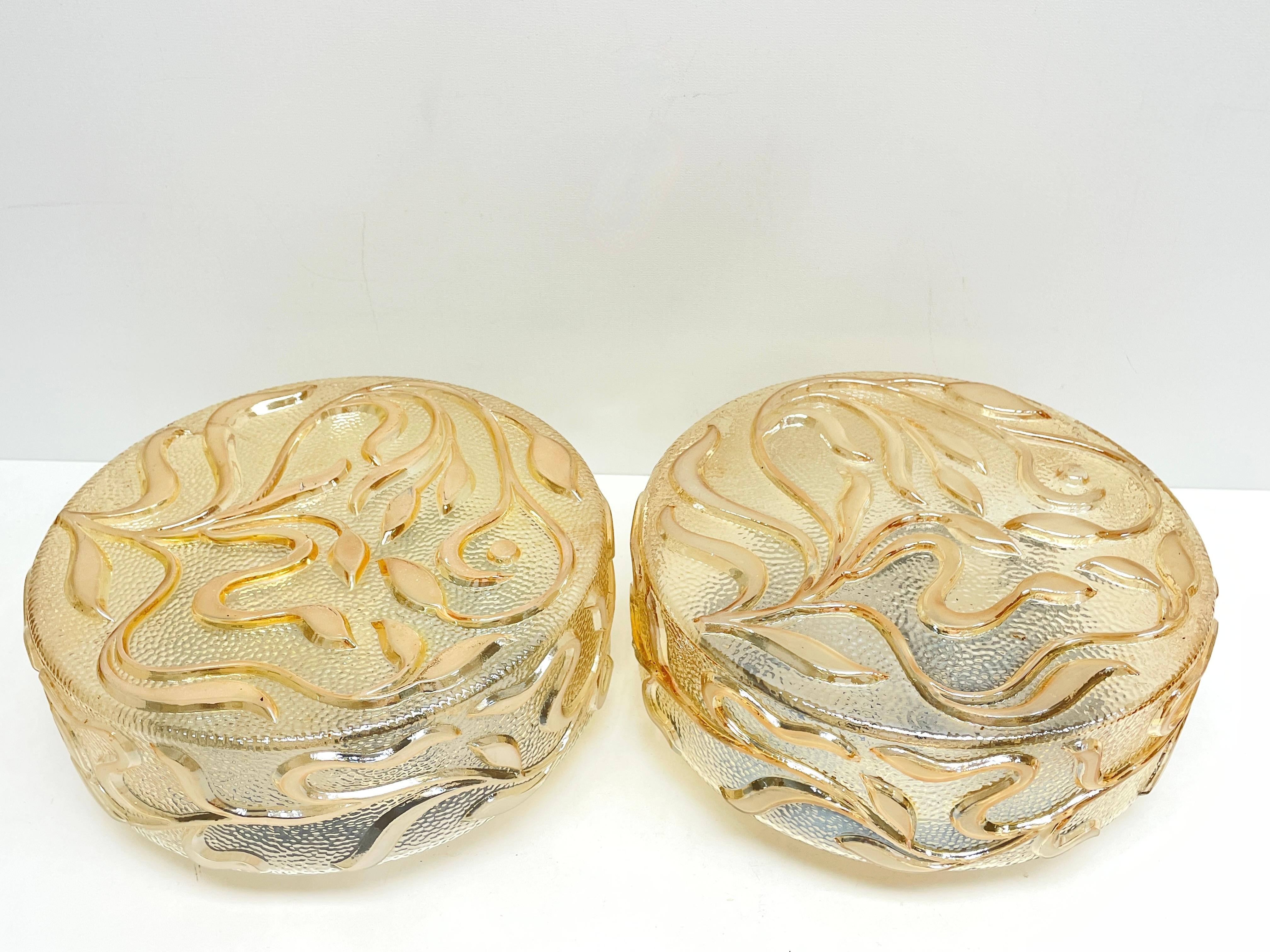 Pair Smoked Tendrils Pattern Glass Flush Mount Ceiling Light, 1960s, German In Good Condition For Sale In Nuernberg, DE