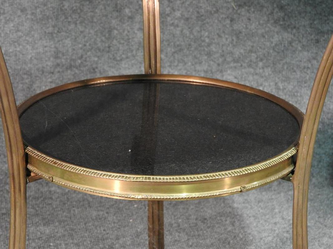 Pair of Solid Brass and Black Granite French Louis XV Style Gueridons End Tables In Good Condition In Swedesboro, NJ