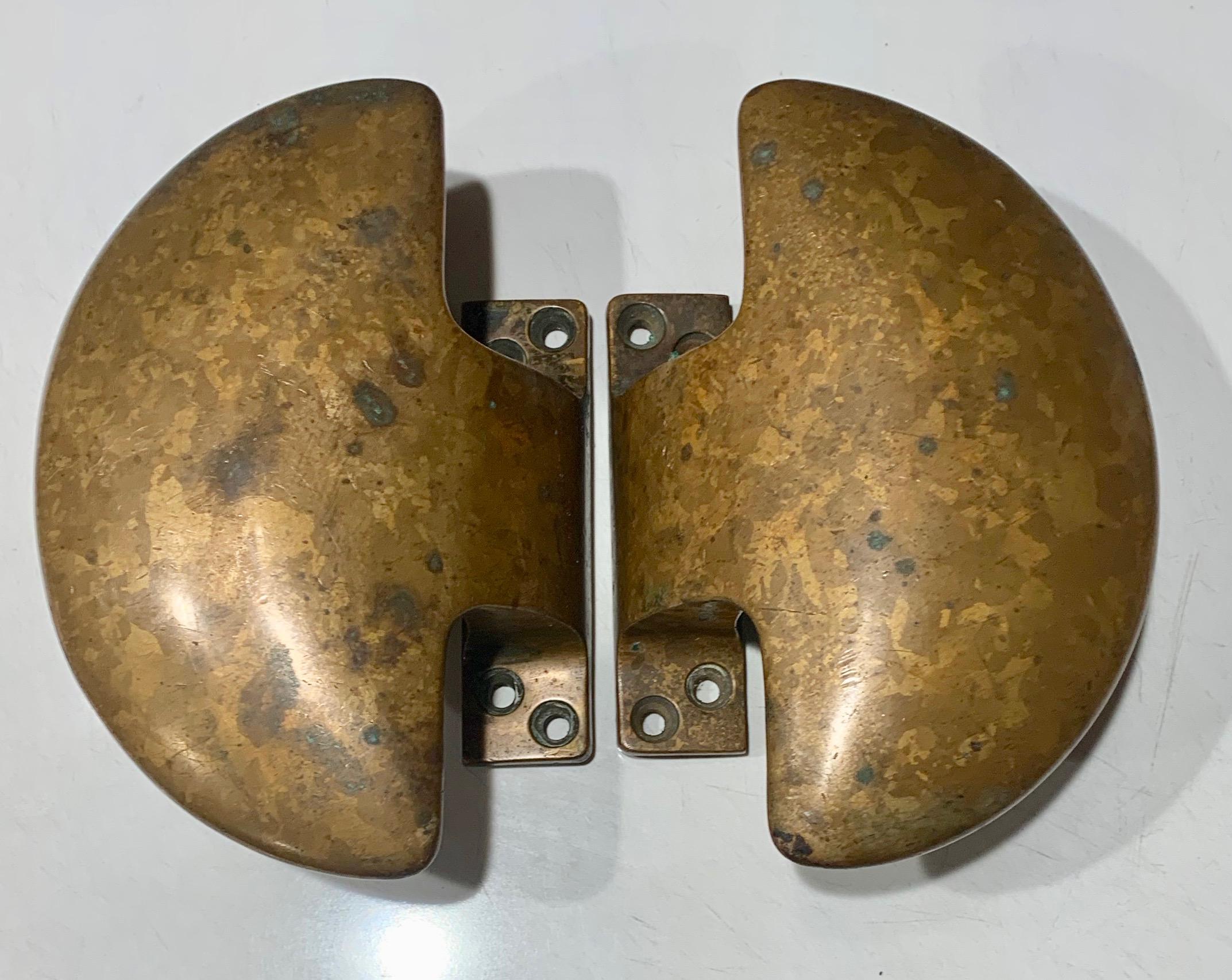 Pair of Solid Brass Door Pulls In Good Condition In Los Angeles, CA