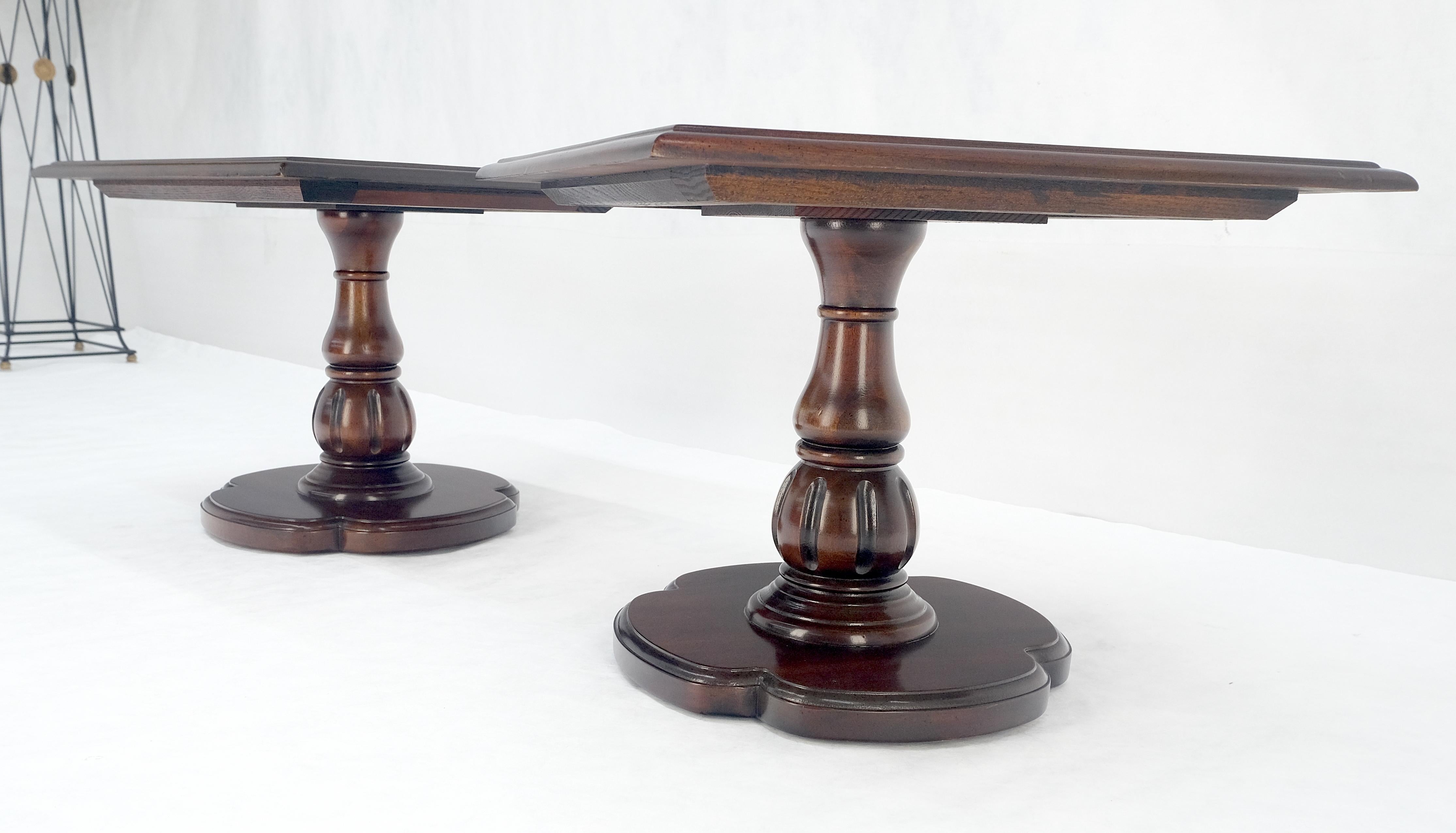 Pair Solid Cherry Dark Espresso Clover Base 21x21 Square Top Side End Lamp Table For Sale 3