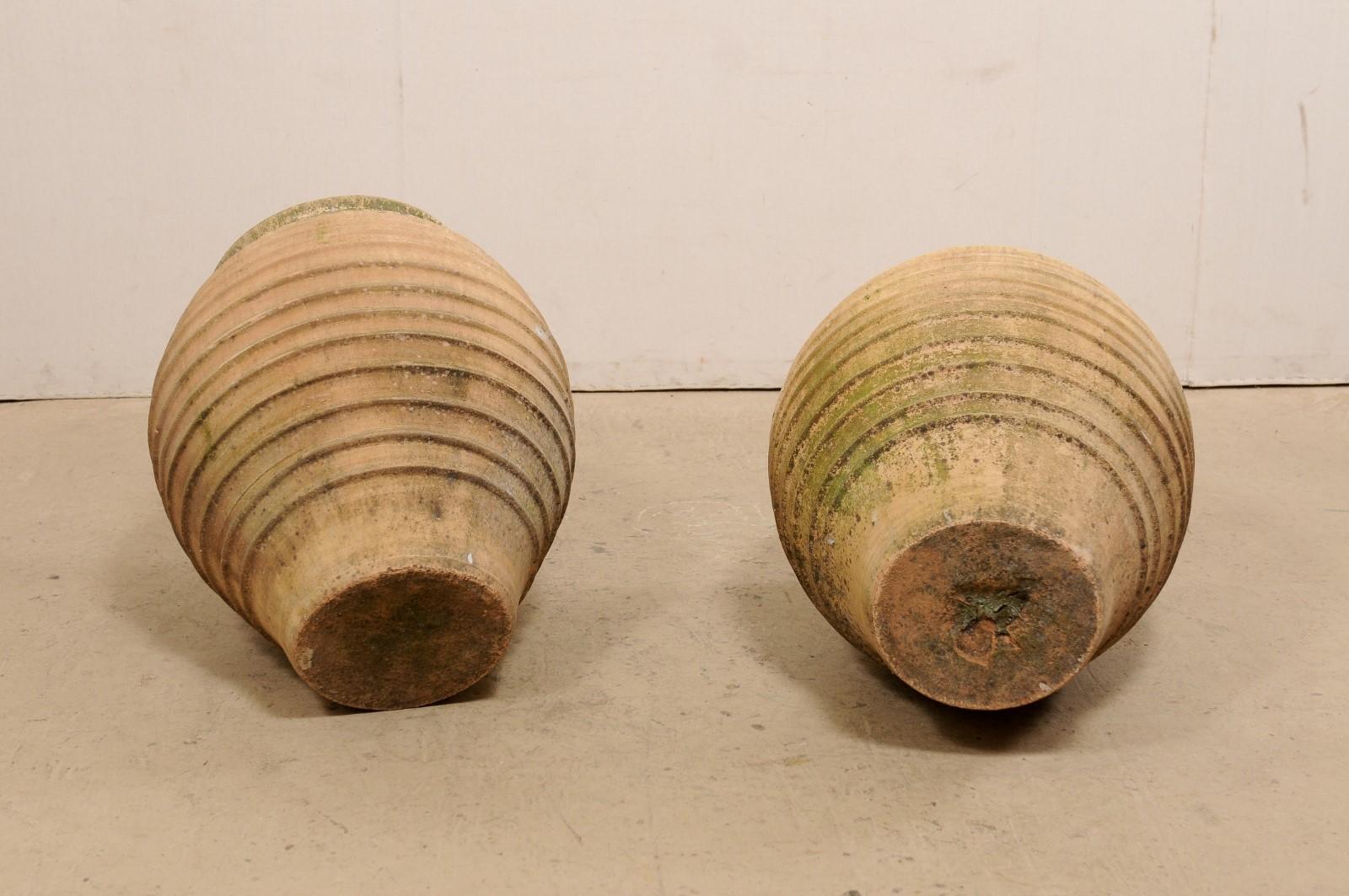 Pair Spanish Terracotta Bulb-Shaped Pots, from the Early 20th Century 6