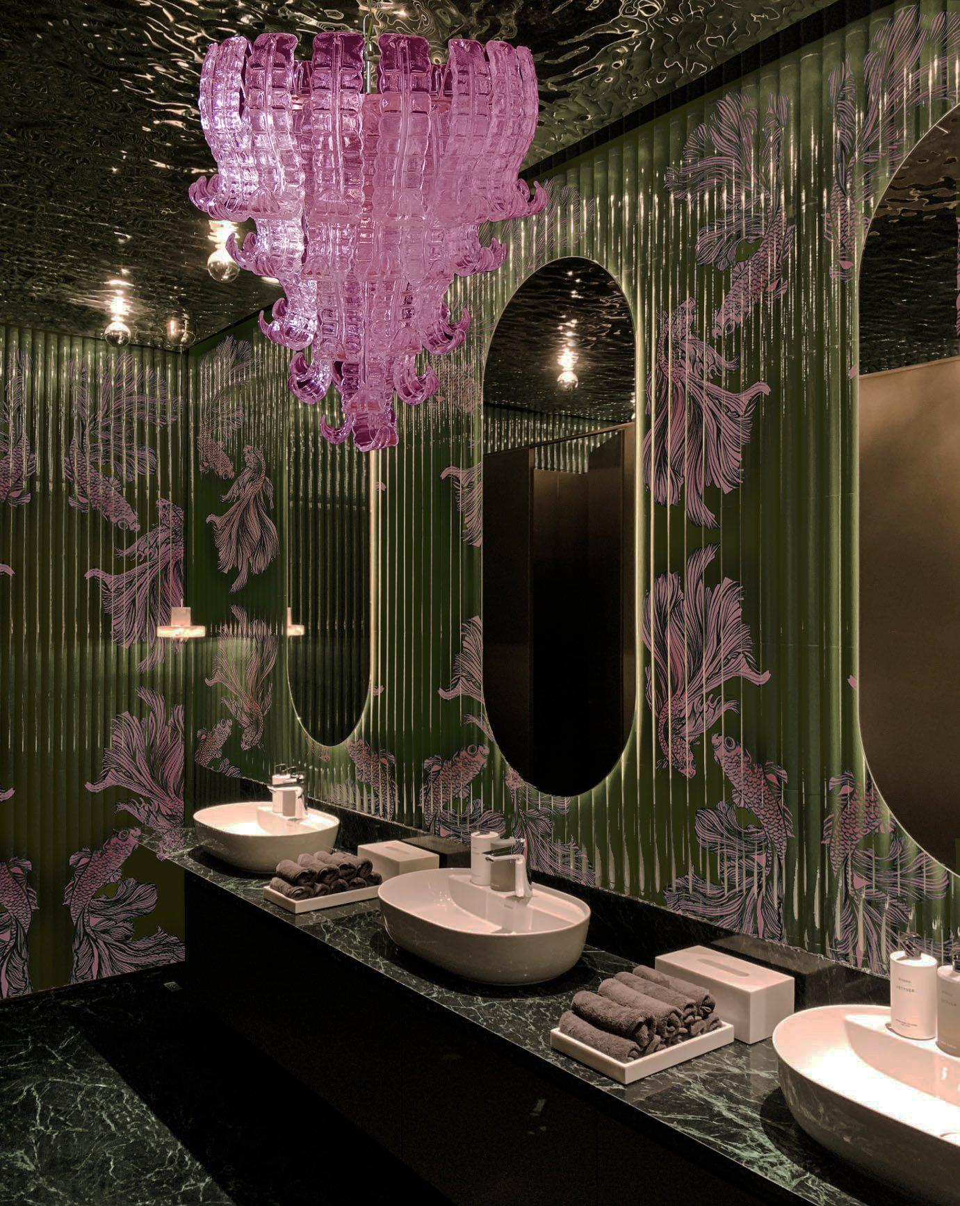 Spectacular Venetian Pink Glass Chandelier. Murano 1