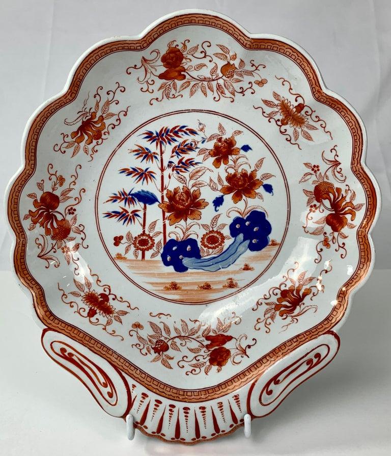 English Pair Spode Shell-Shaped Dishes Orange and Blue Early 19th Century, Circa 1820 For Sale
