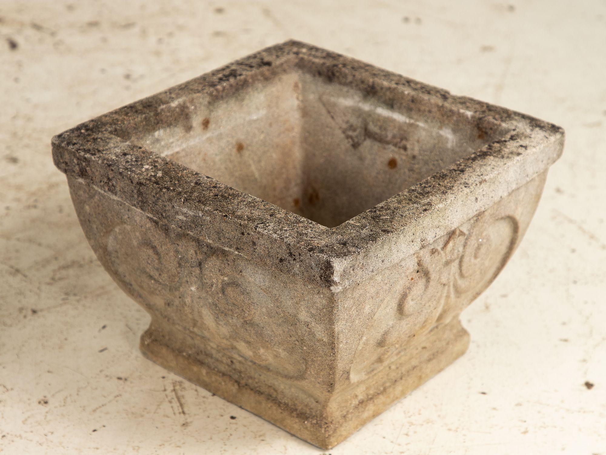 French Pair Square Concrete Stone Planters with Shell Pattern, France mid 20th C. For Sale