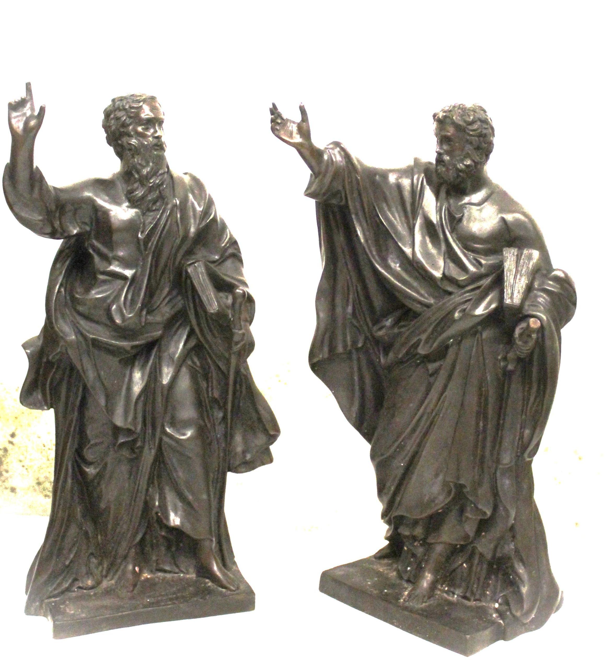 Pareja San Pedro y San Pablo siglo XX en venta