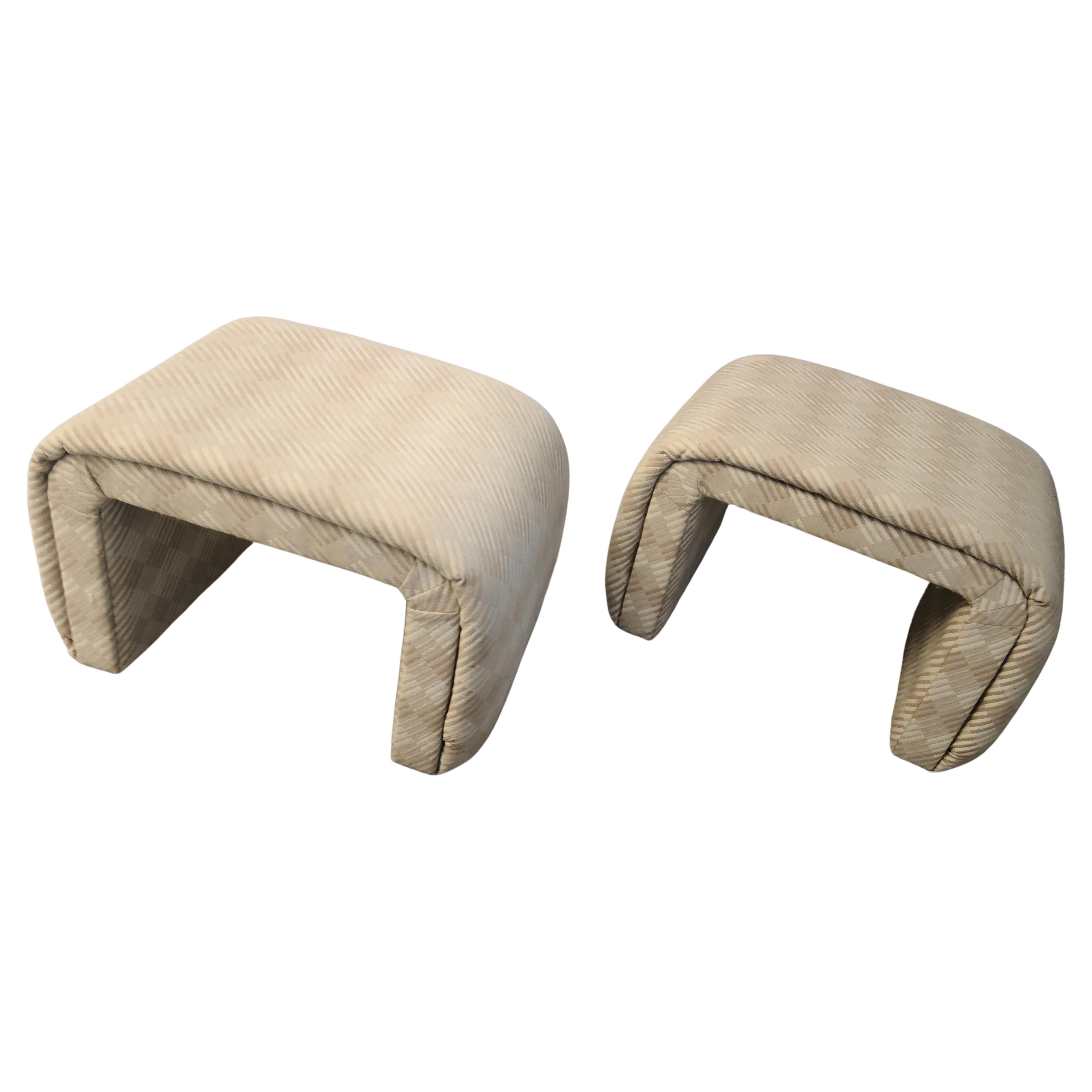 Pair Staple Ottoman Footstools in the style of Kagan In Good Condition For Sale In Fraser, MI