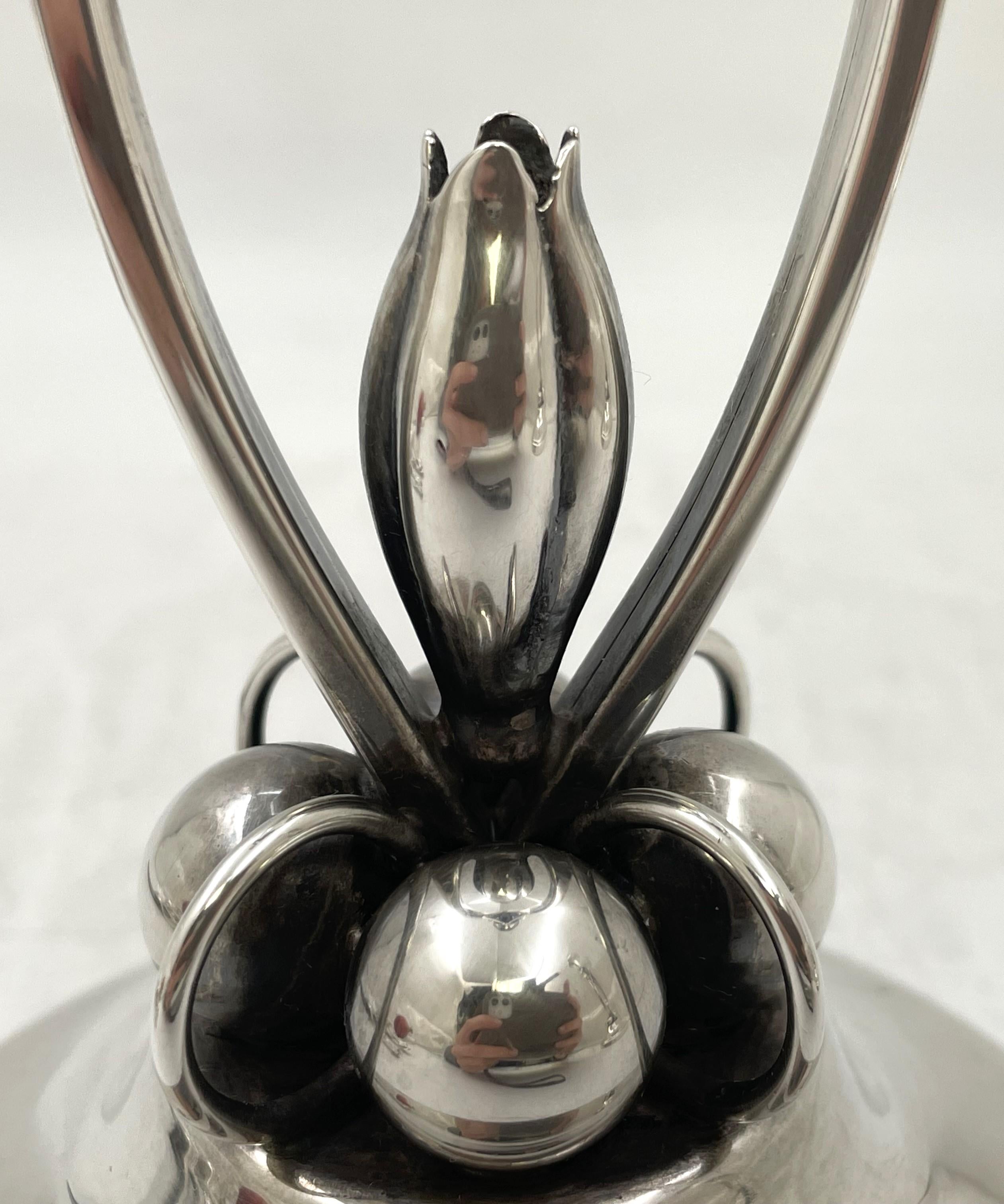 Coppia di candelabri Shabbat in argento Sterling Georg Jensen in stile moderno di metà secolo in vendita 3