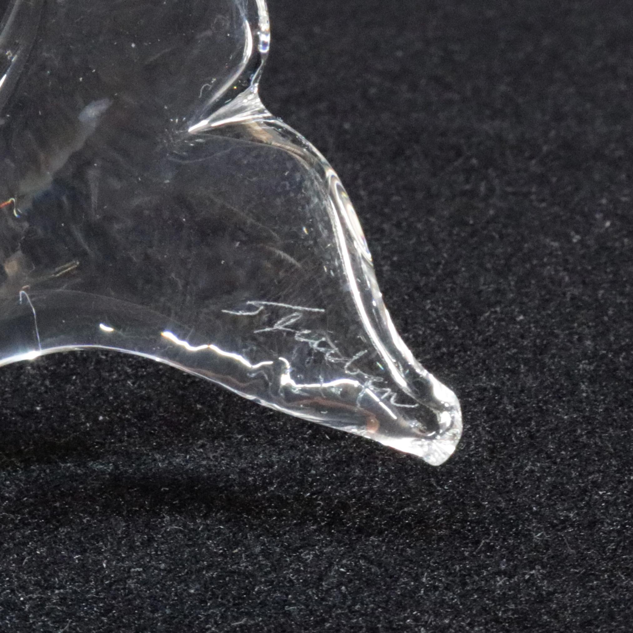 20th Century Pair of Steuben Crystal Sculpture Paperweights of Dolphins, Lloyd Atkins, Signed