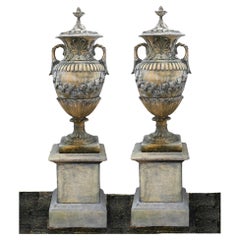 Coppia di urne da giardino in pietra Vaso da giardino classico ad anfora inglese