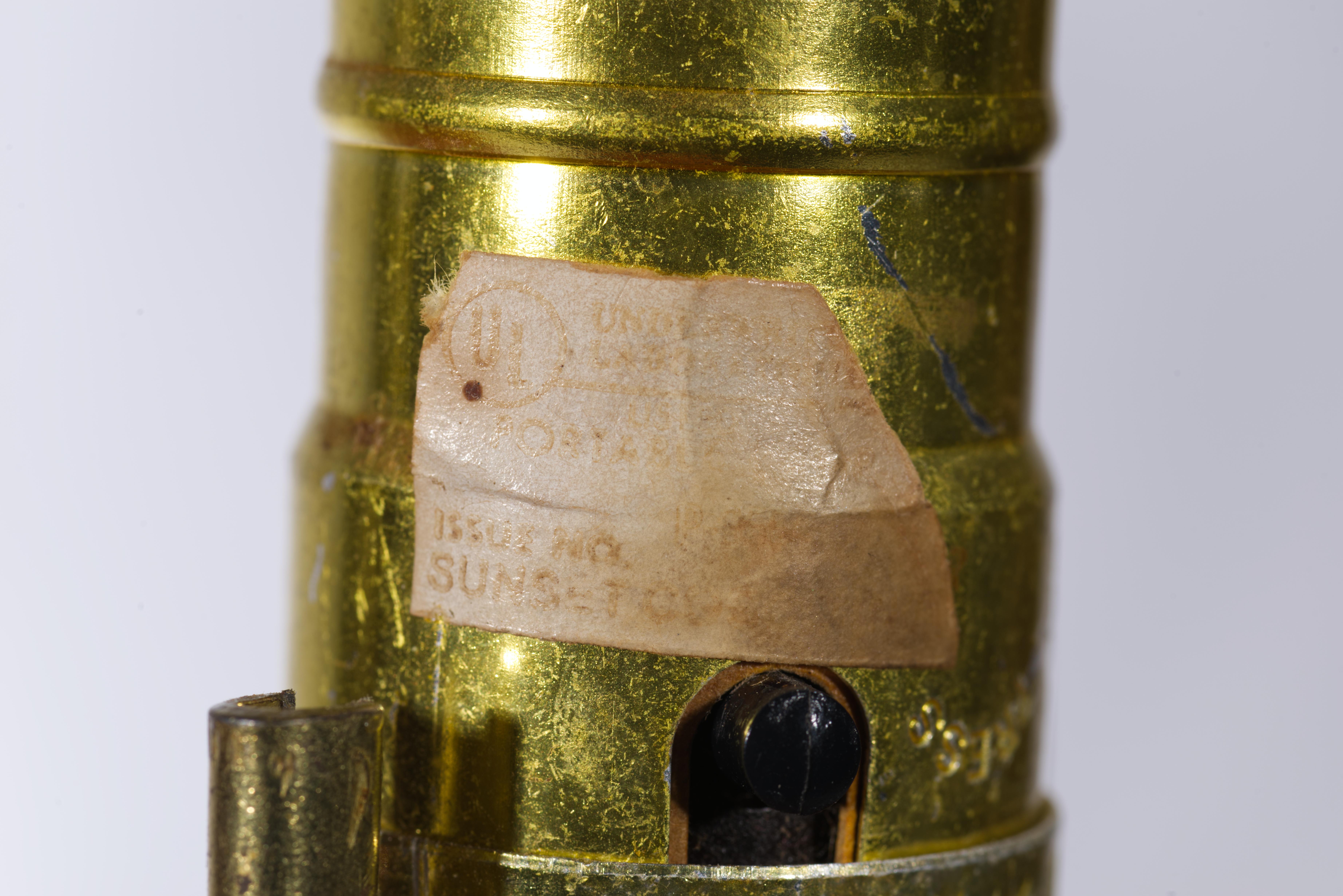 Pareja de lámparas de sobremesa Sunset Cosco de urna grande naranja quemado, años 1940-1950 Cerámico en venta