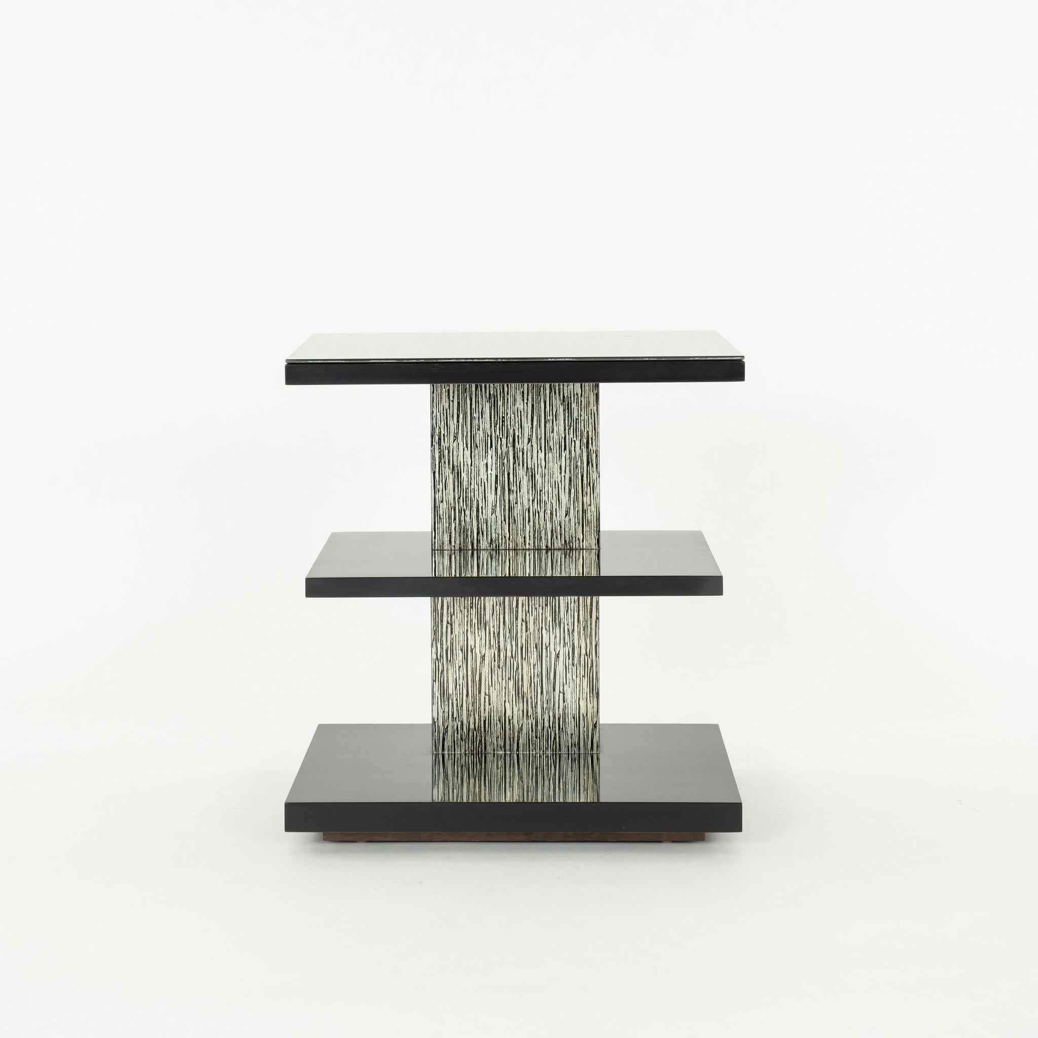 Américain Paire de tables d'appoint Swaim Silver Gilt Verre Églomisé Fontane en vente