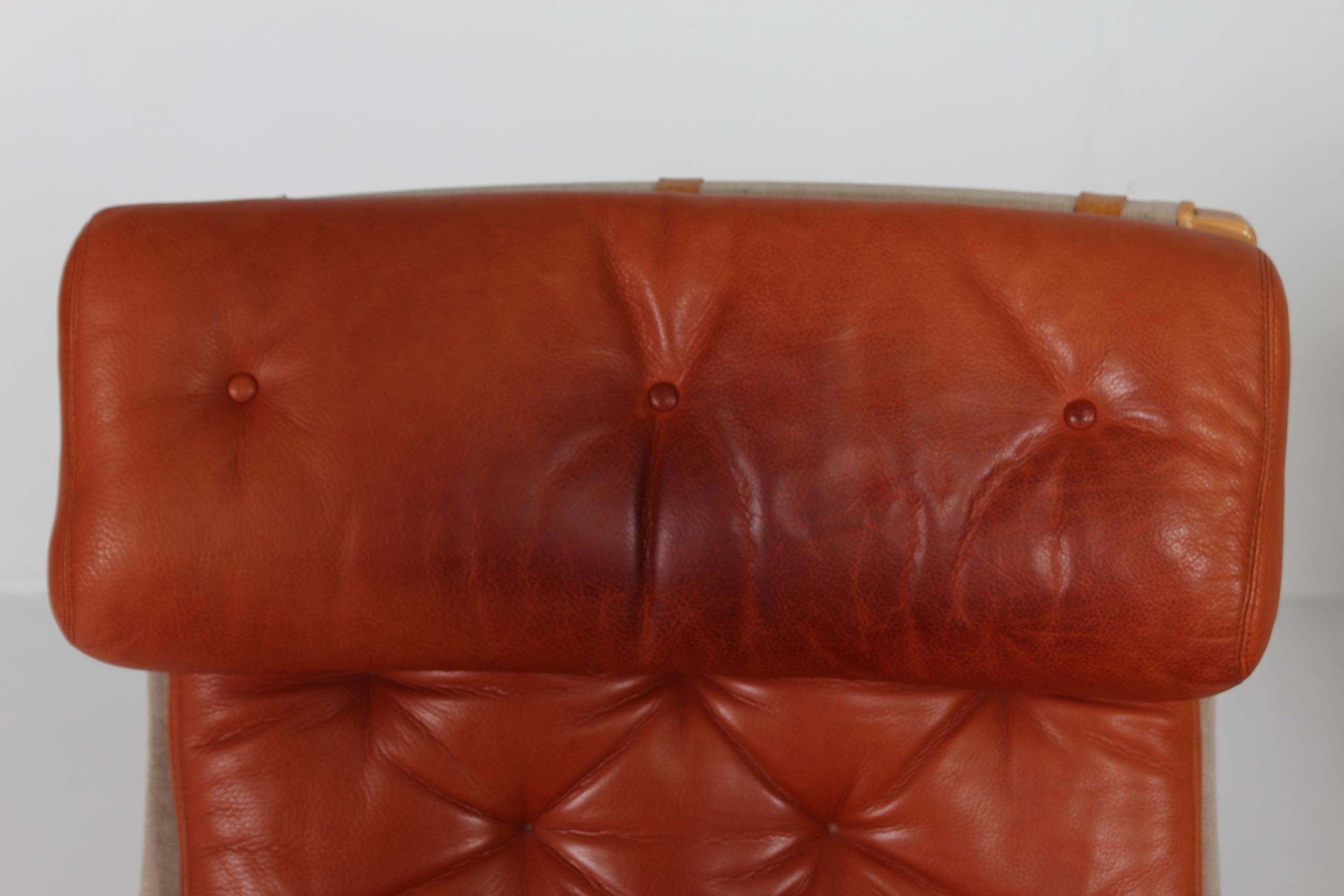 Pareja de butacas suecas Bruno Mathsson Pernilla, cuero color coñac Años 70 Lacado en venta