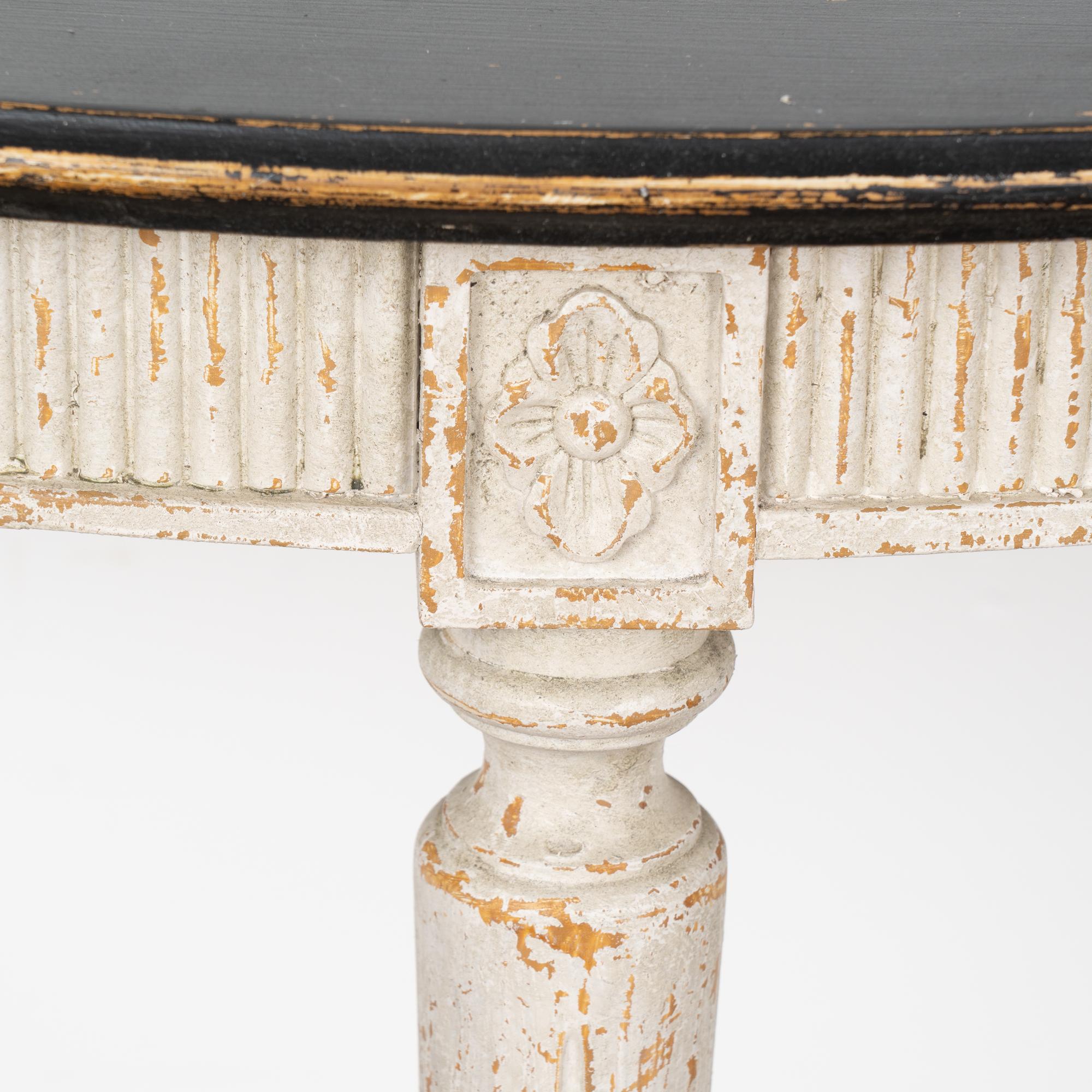 Pair Swedish Gustavian Demilune White & Black Side Tables Consoles circa 1870-90 For Sale 6