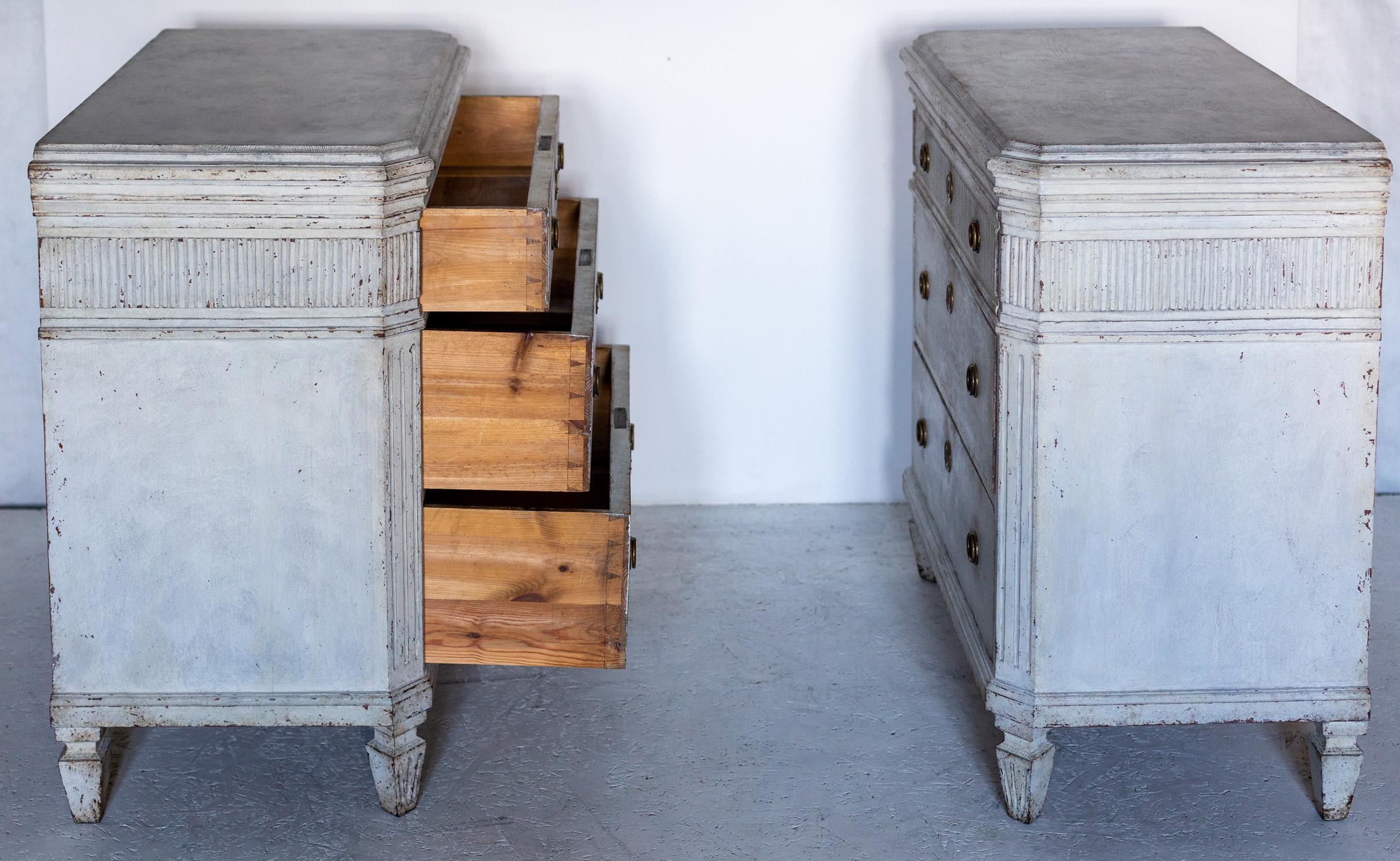 Hand-Painted Pair Swedish Gustavian Painted Chest of Drawers Commode Tallboy Grey White