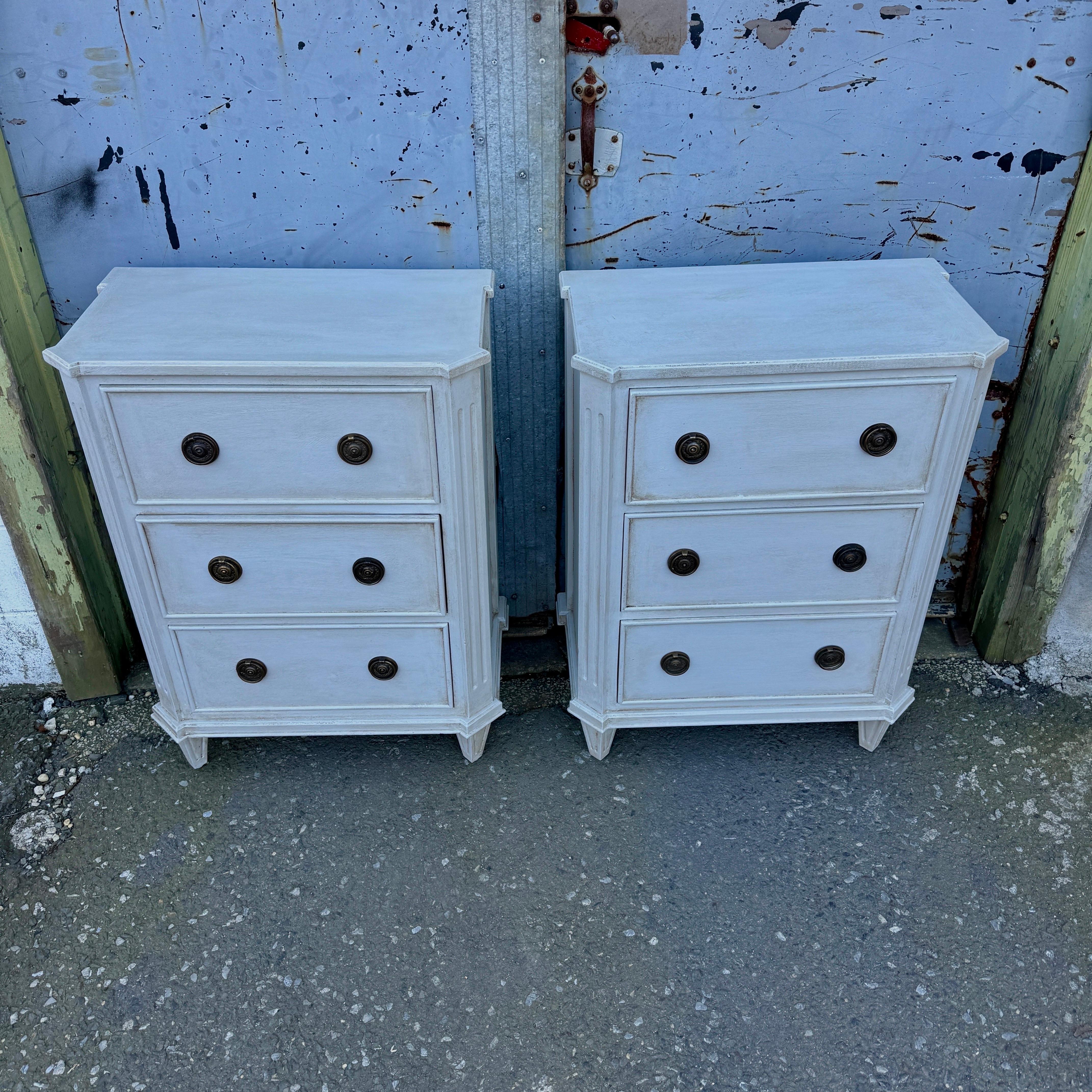 European Pair Swedish Gustavian Style Painted 3 Drawer Chests Nightstands For Sale