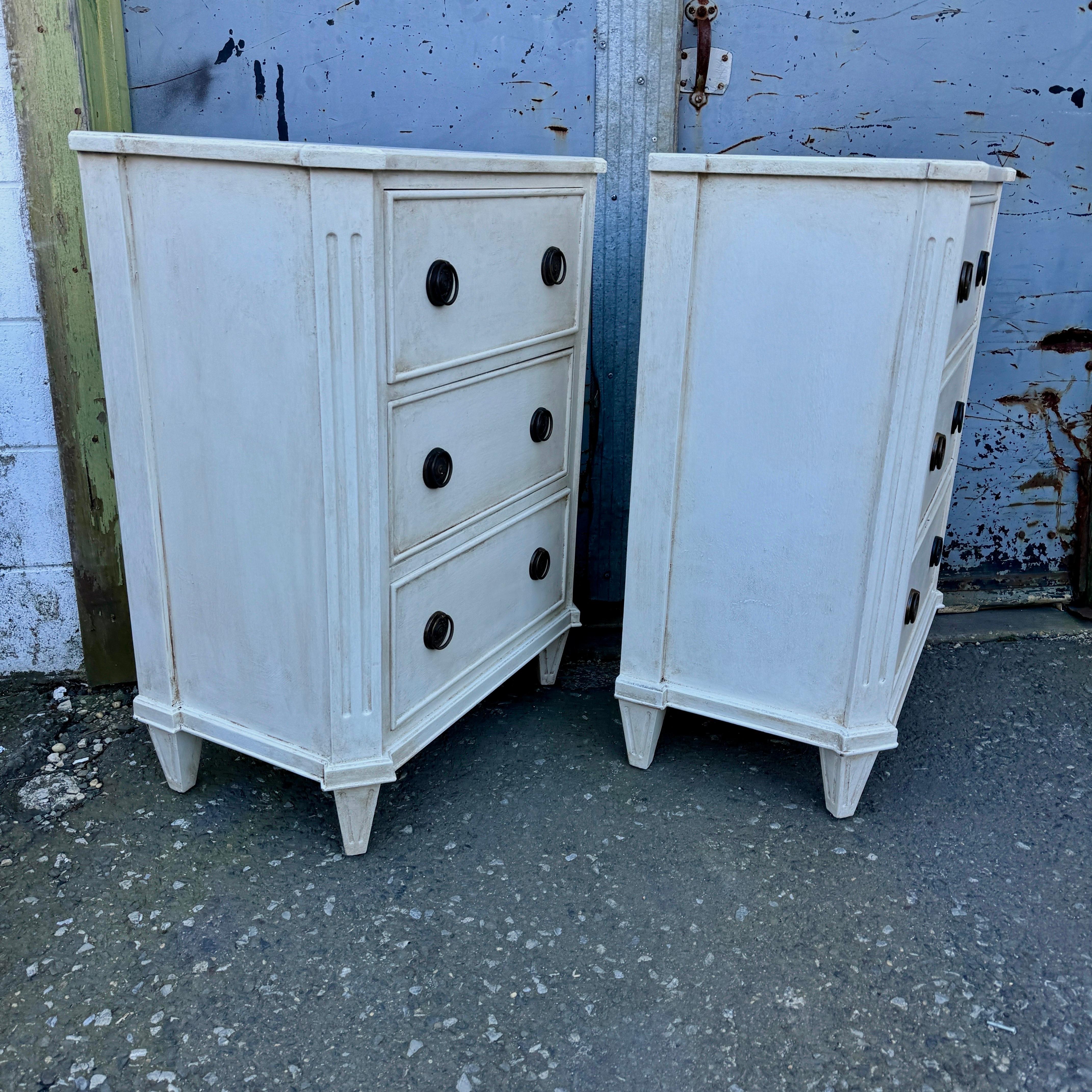 Pair Swedish Gustavian Style Painted 3 Drawer Chests Nightstands For Sale 3
