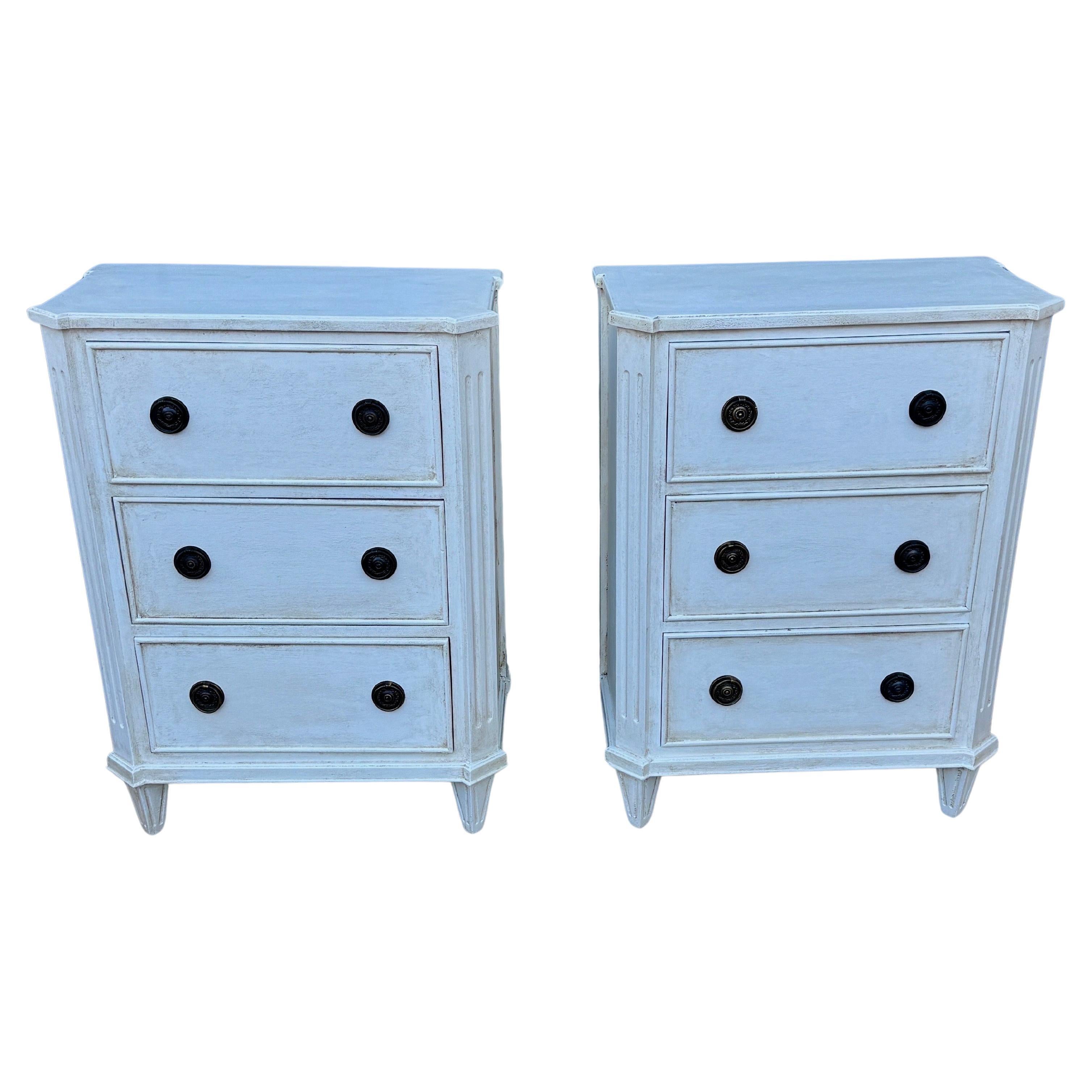 Pair Swedish Gustavian Style Painted 3 Drawer Chests Nightstands For Sale