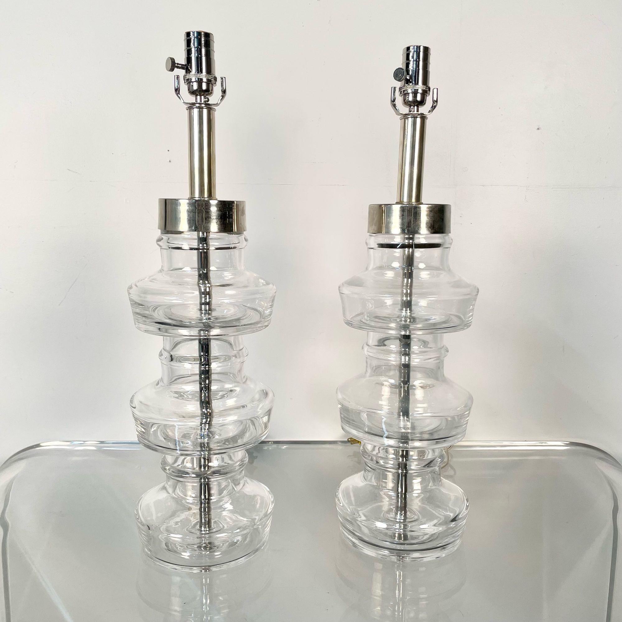 Pair Swedish Mid-Century Modern Translucent Clear Glass Table or Desk Lamps In Good Condition For Sale In Stamford, CT