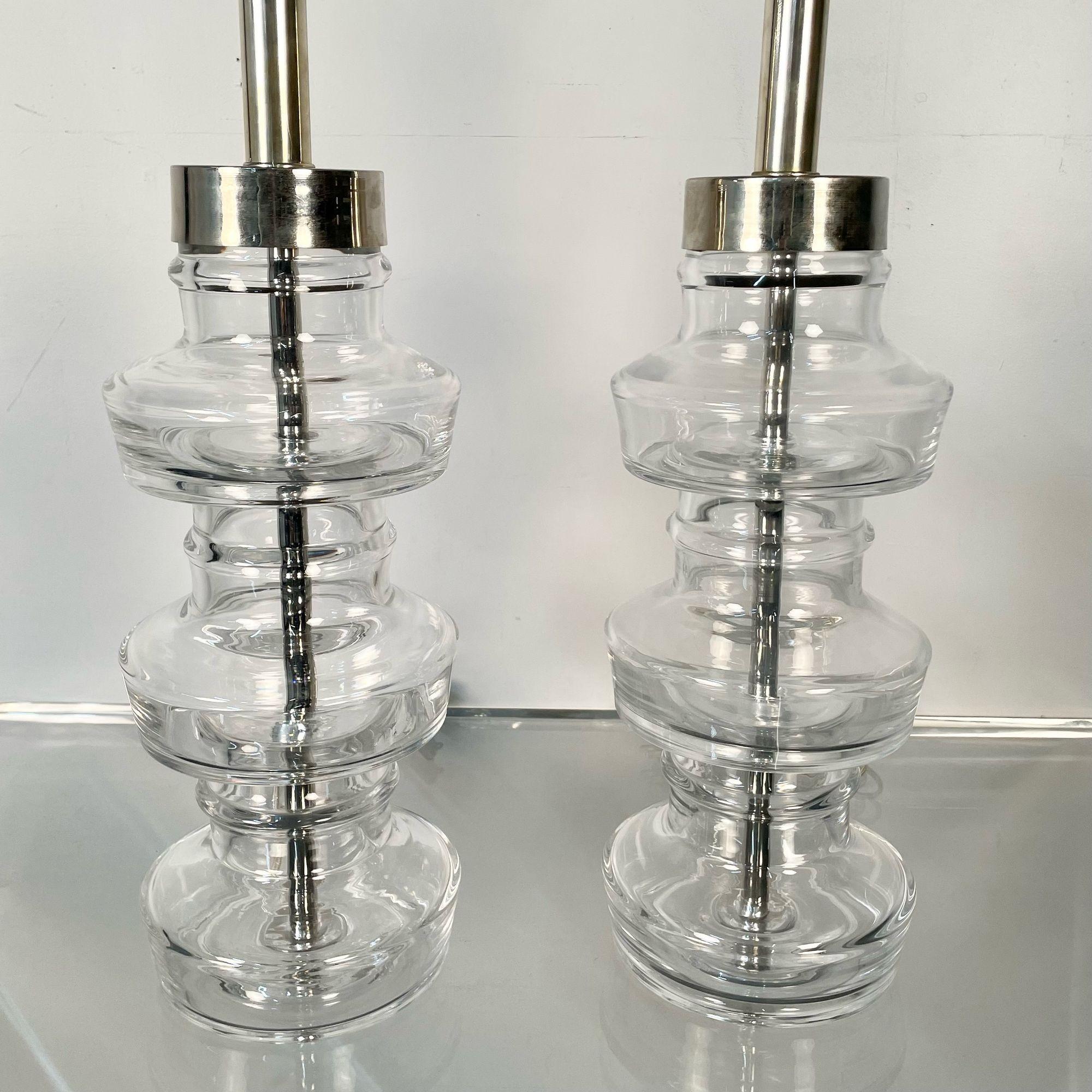 Pair Swedish Mid-Century Modern Translucent Clear Glass Table or Desk Lamps For Sale 2